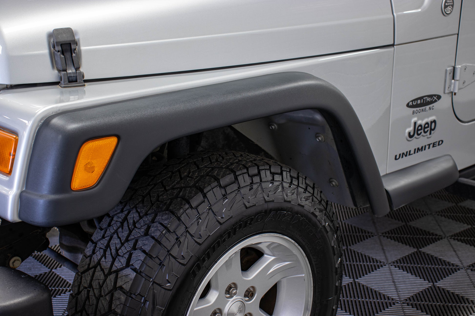 2006 Jeep Wrangler TJ Unlimited Hard Top Bright Silver, 72k Miles