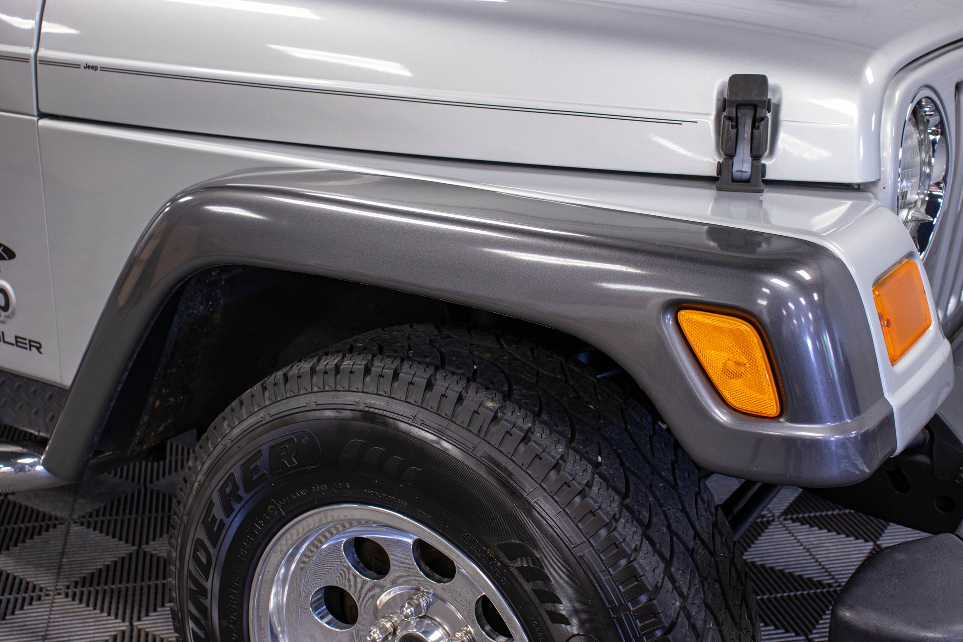 2004 Jeep Wrangler TJ RME Hard Top Bright Silver, 86k Miles