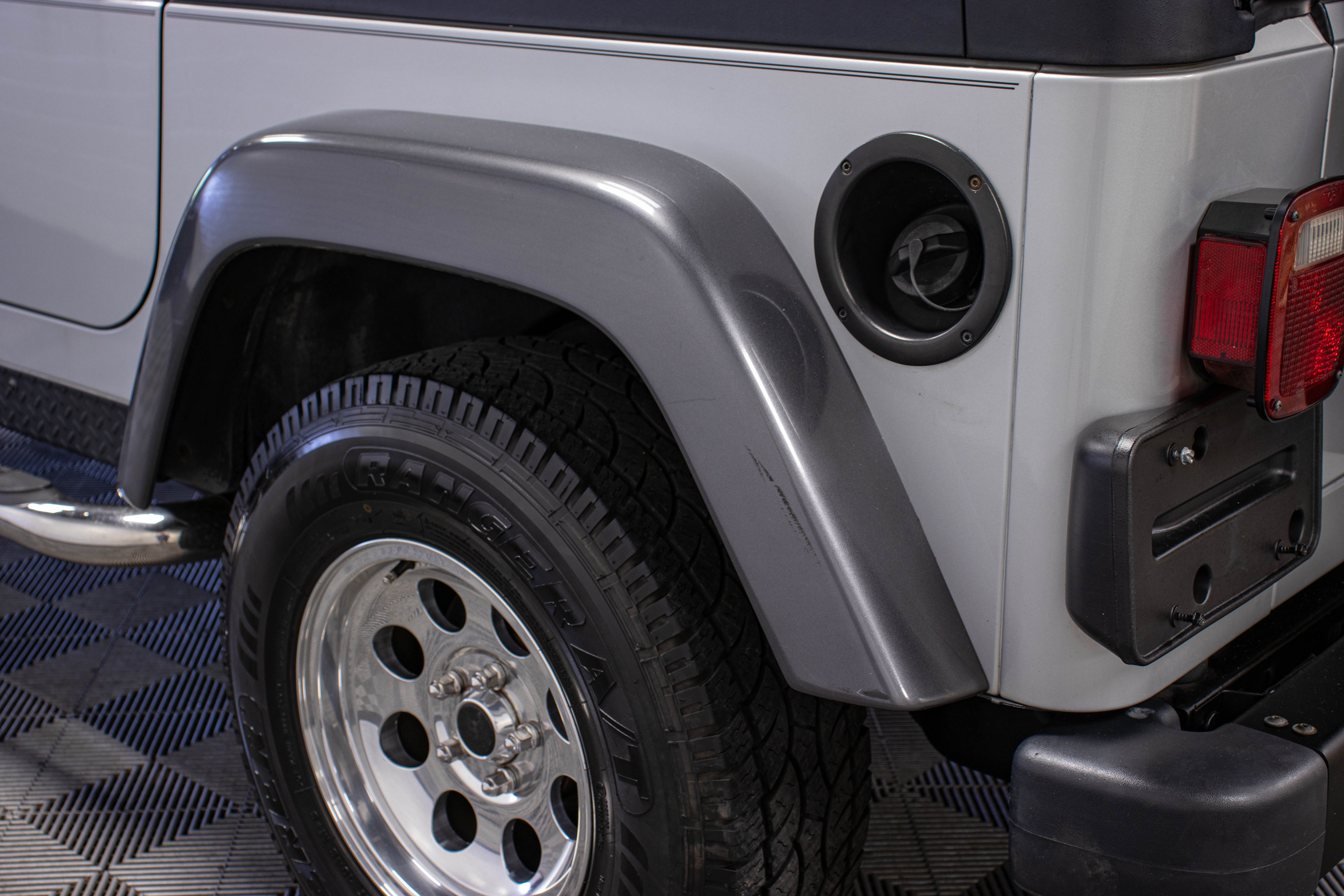2004 Jeep Wrangler TJ RME Hard Top Bright Silver, 86k Miles