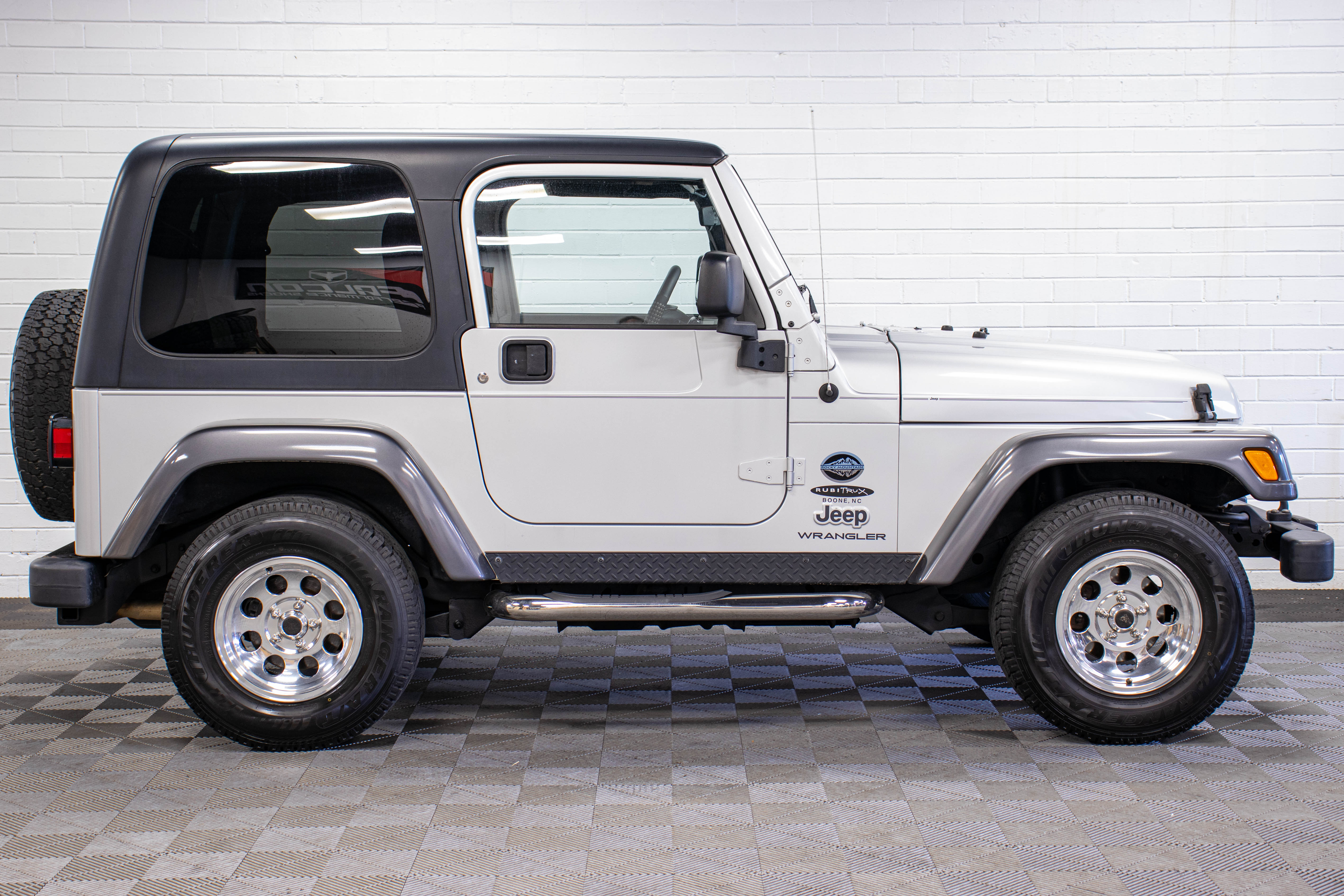 2004 Jeep Wrangler TJ RME Hard Top Bright Silver, 86k Miles