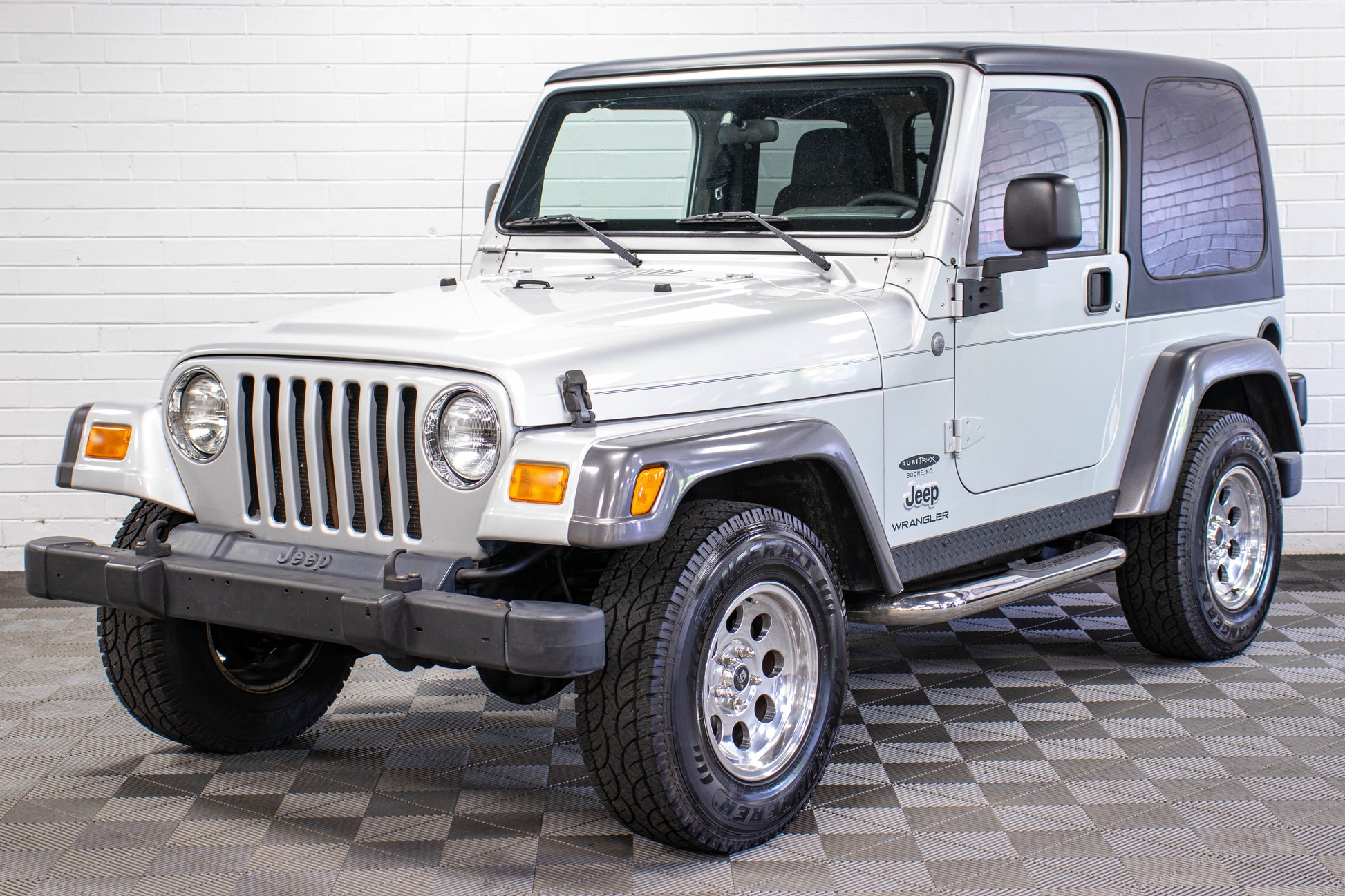 2004 Jeep Wrangler TJ RME Hard Top Bright Silver, 86k Miles