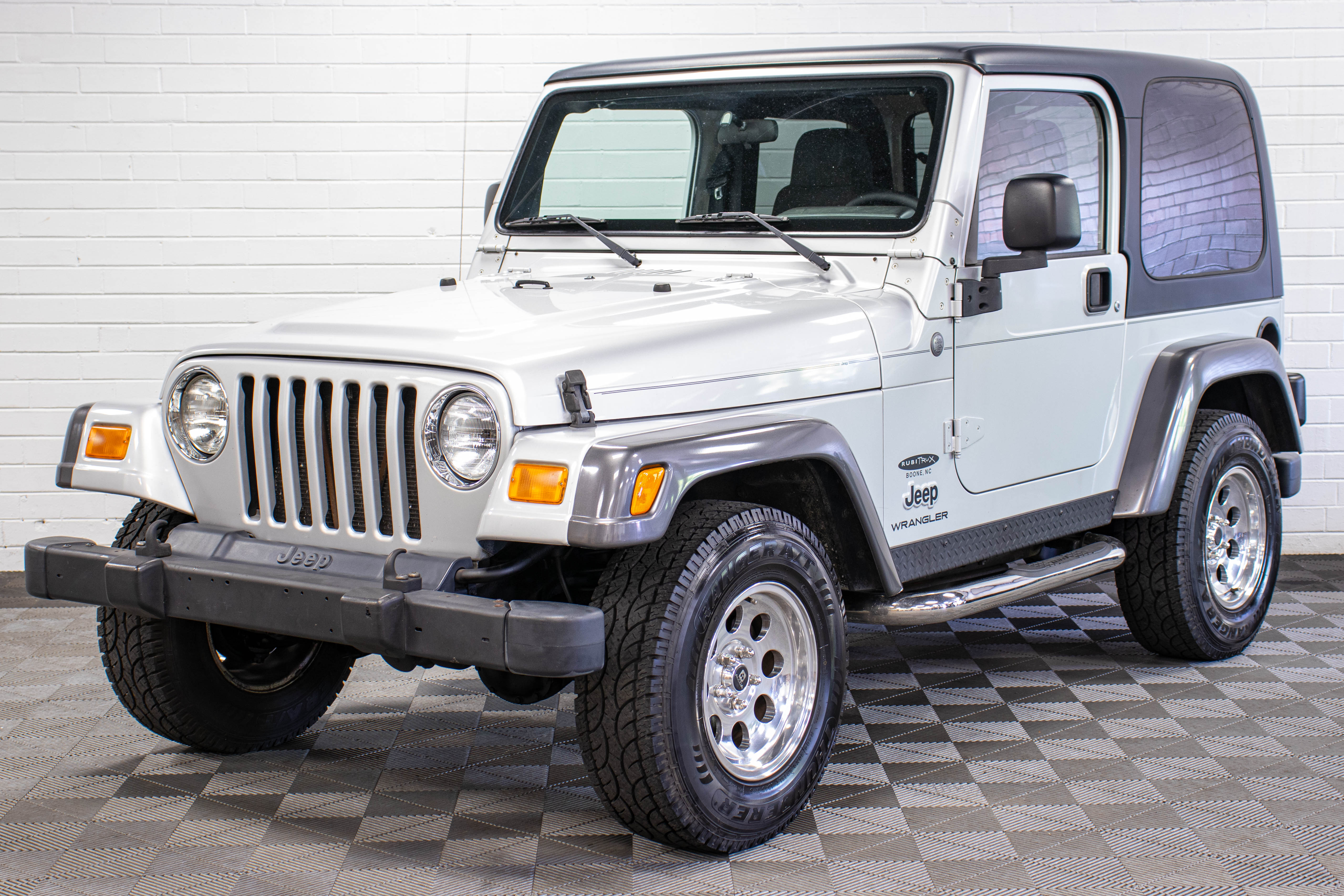 2004 Jeep Wrangler TJ RME Hard Top Bright Silver, 86k Miles