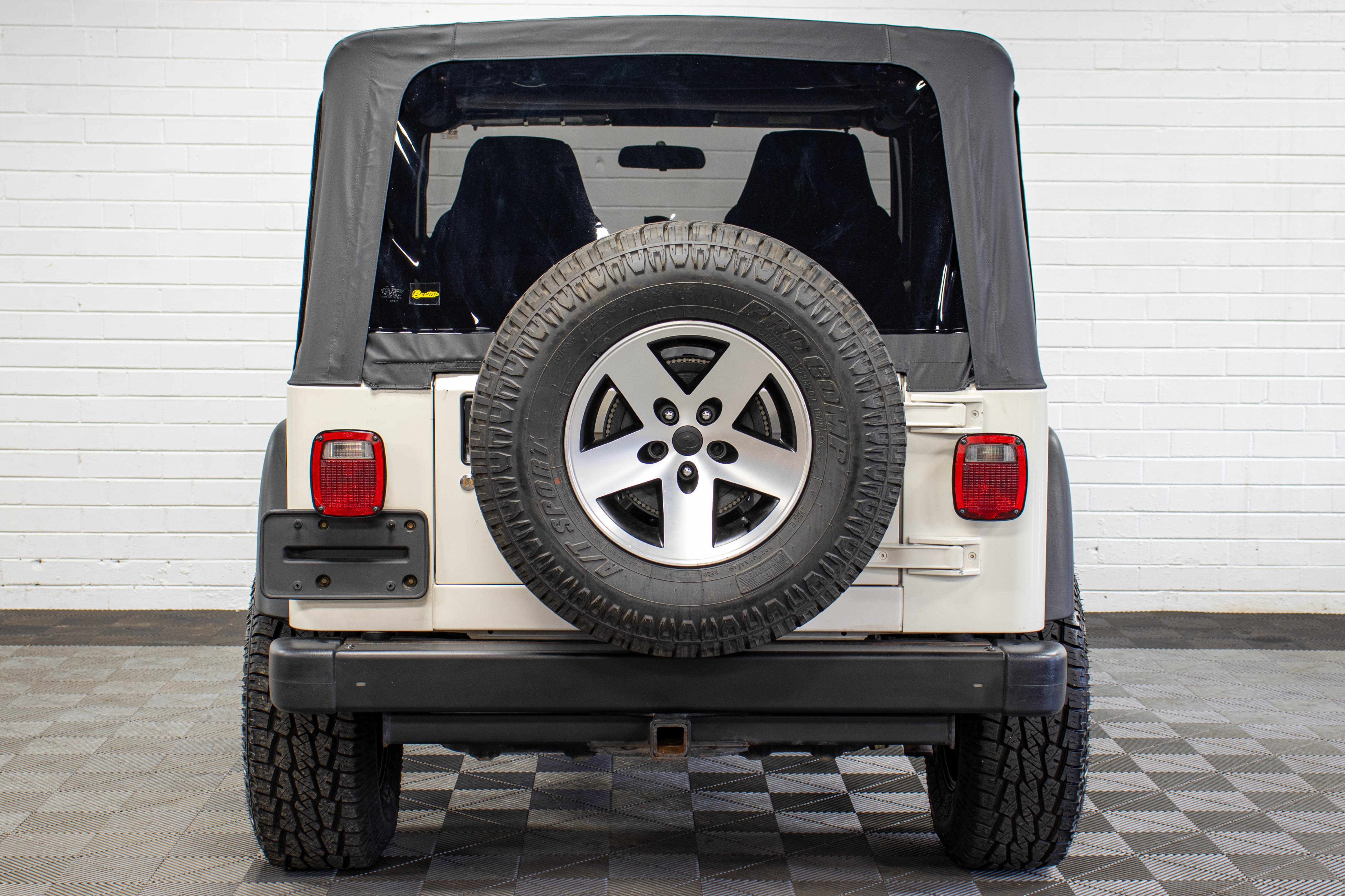 2004 Jeep Wrangler TJ X Soft Top Stone White - SOLD
