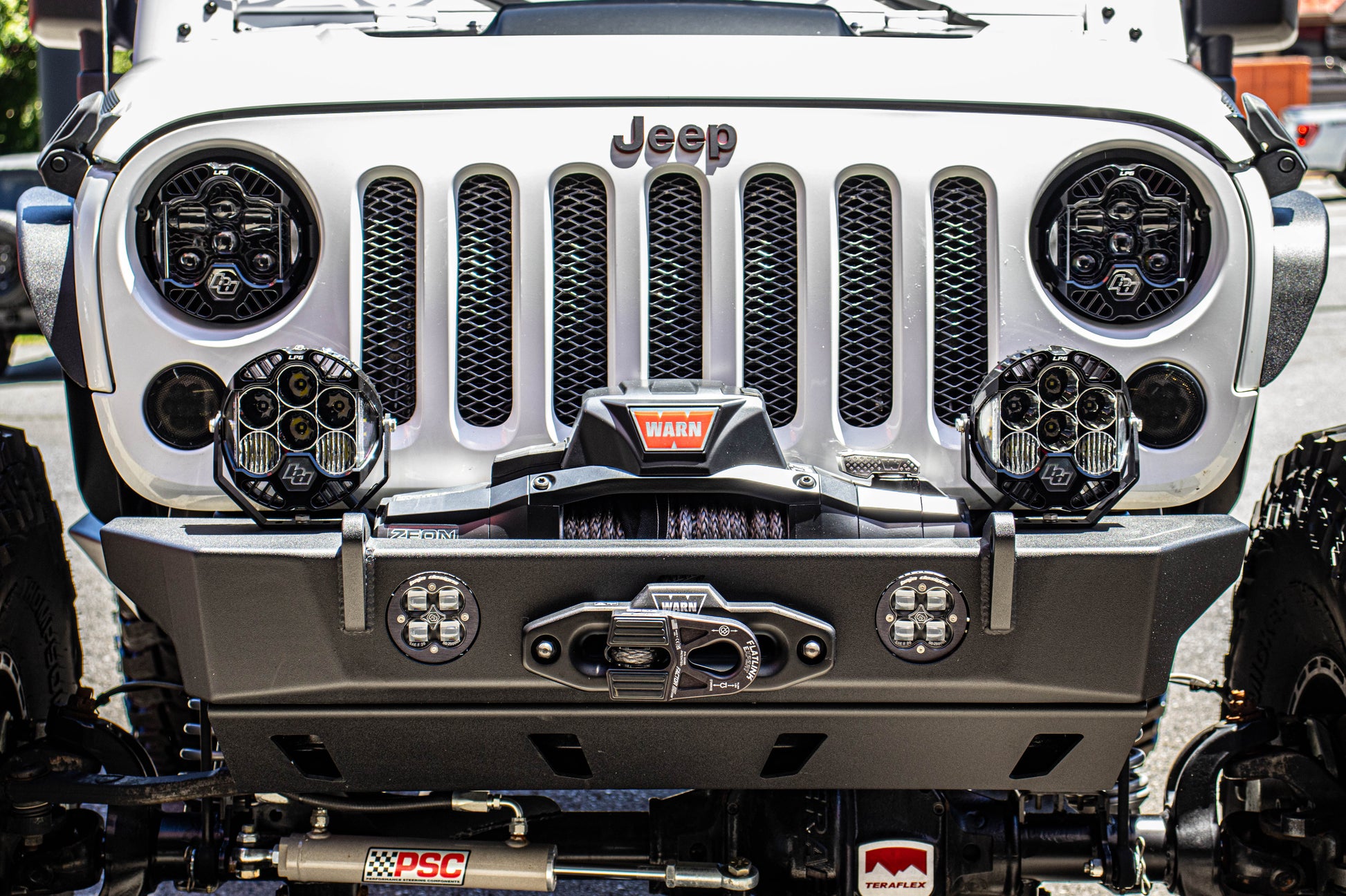 2015 Jeep Wrangler JKUR HEMI Bright White RubiTrux Show Jeep