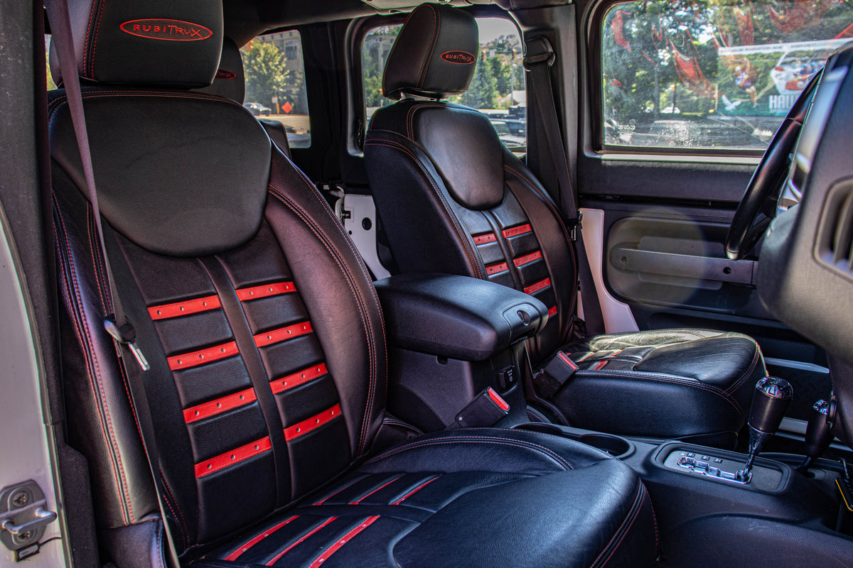 2015 Jeep Wrangler JKUR HEMI Bright White RubiTrux Show Jeep