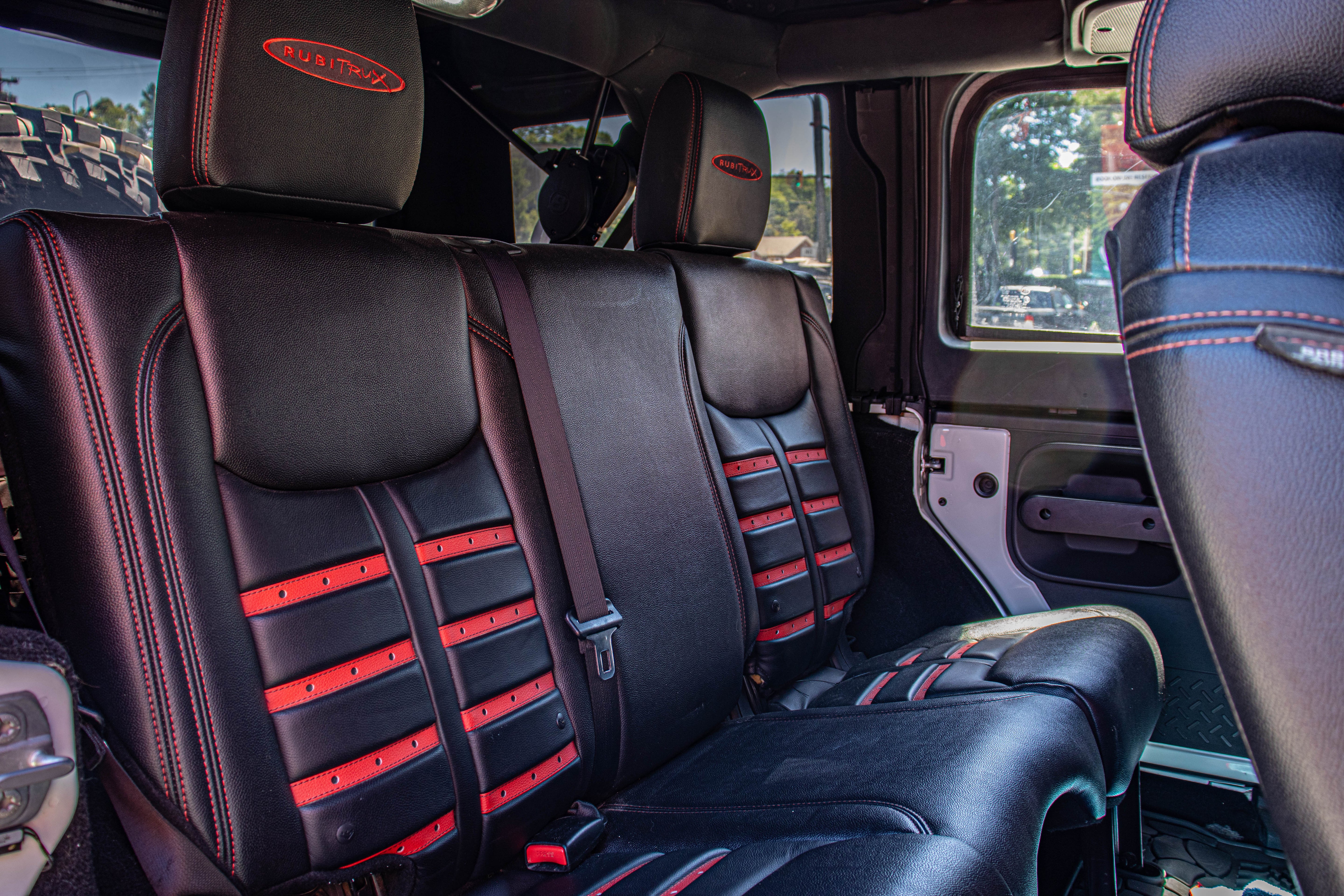 2015 Jeep Wrangler JKUR HEMI Bright White RubiTrux Show Jeep