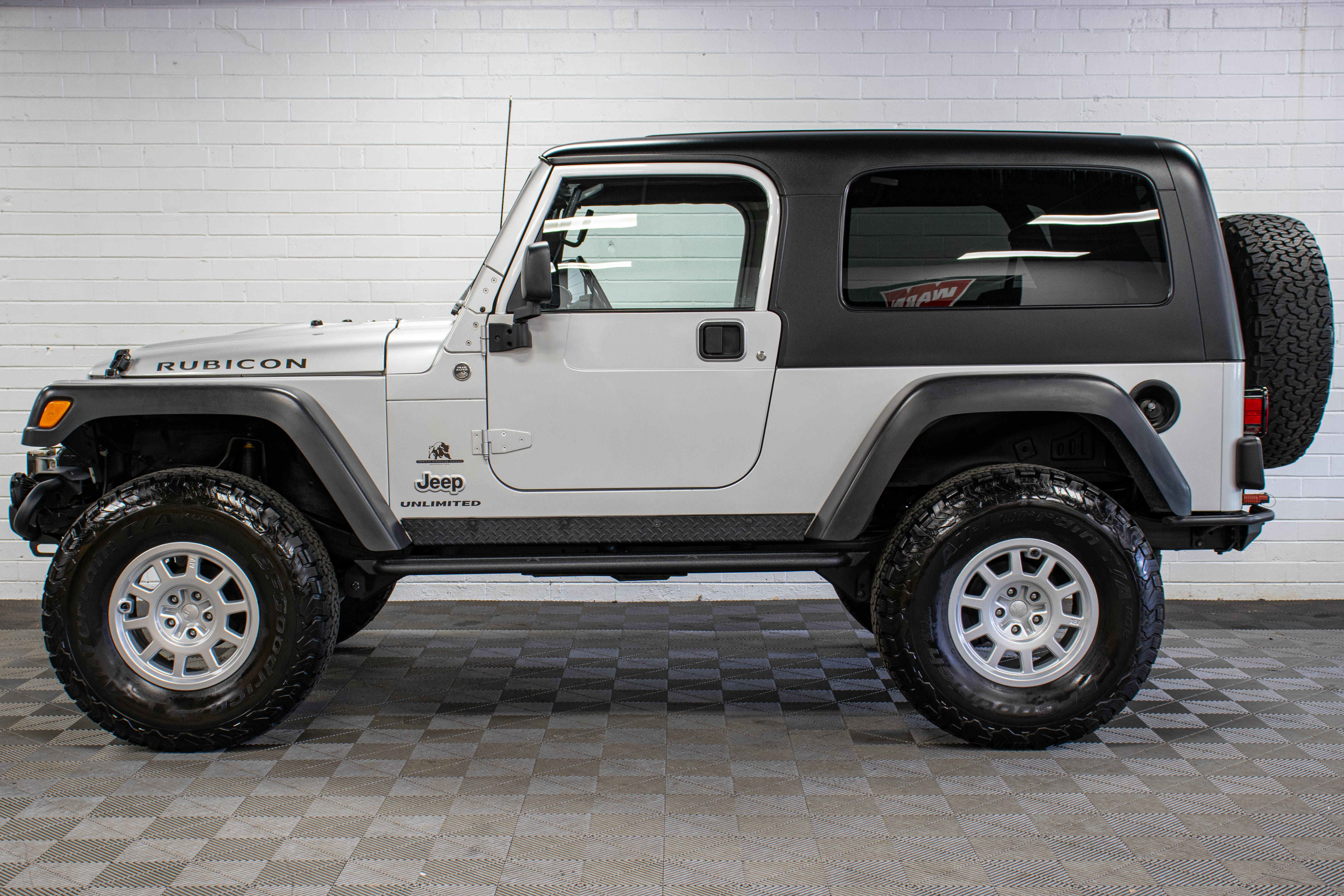 2006 Jeep Wrangler TJ Unlimited Rubicon Hard Top Bright Silver - SOLD