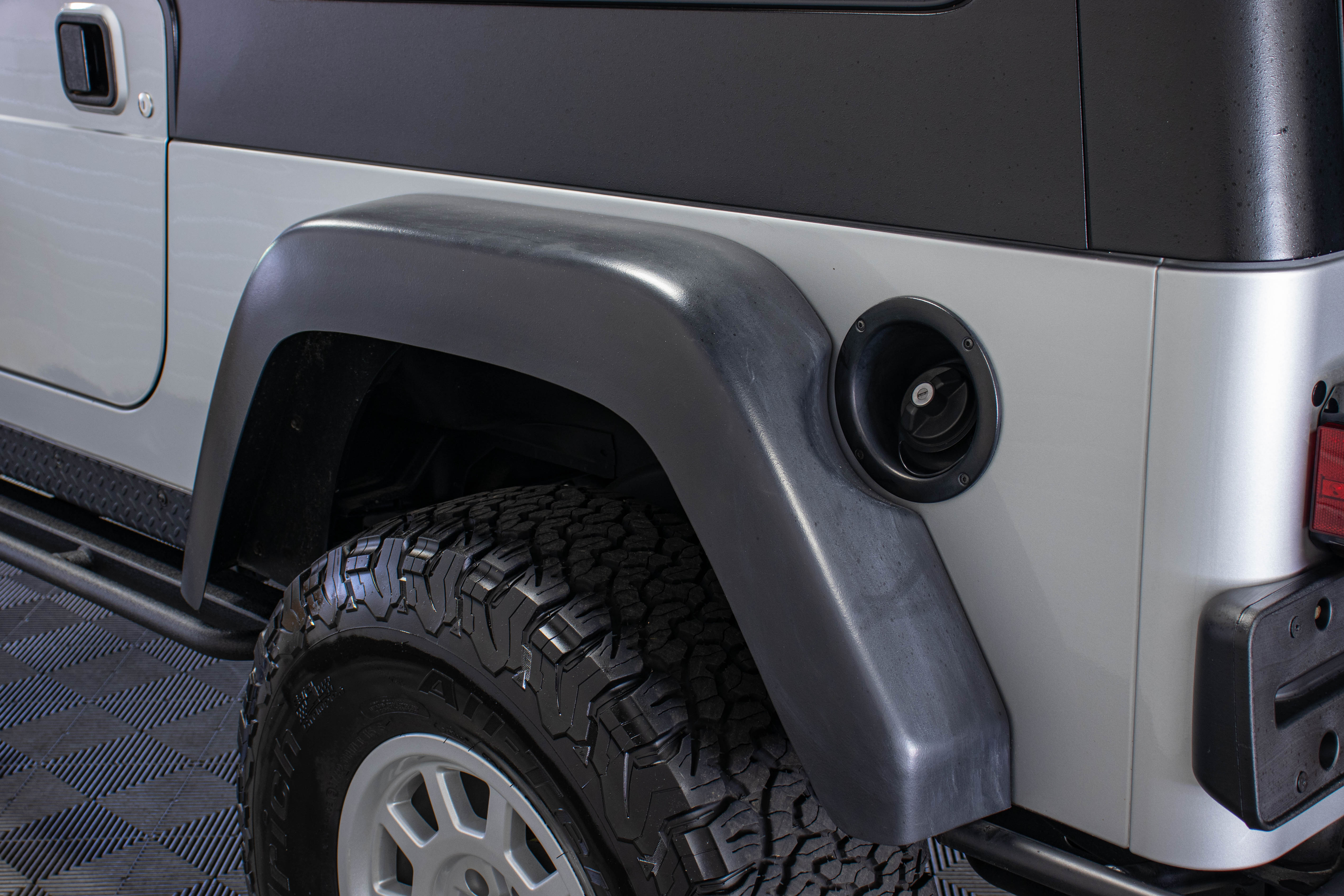 2006 Jeep Wrangler TJ Unlimited Rubicon Hard Top Bright Silver - SOLD