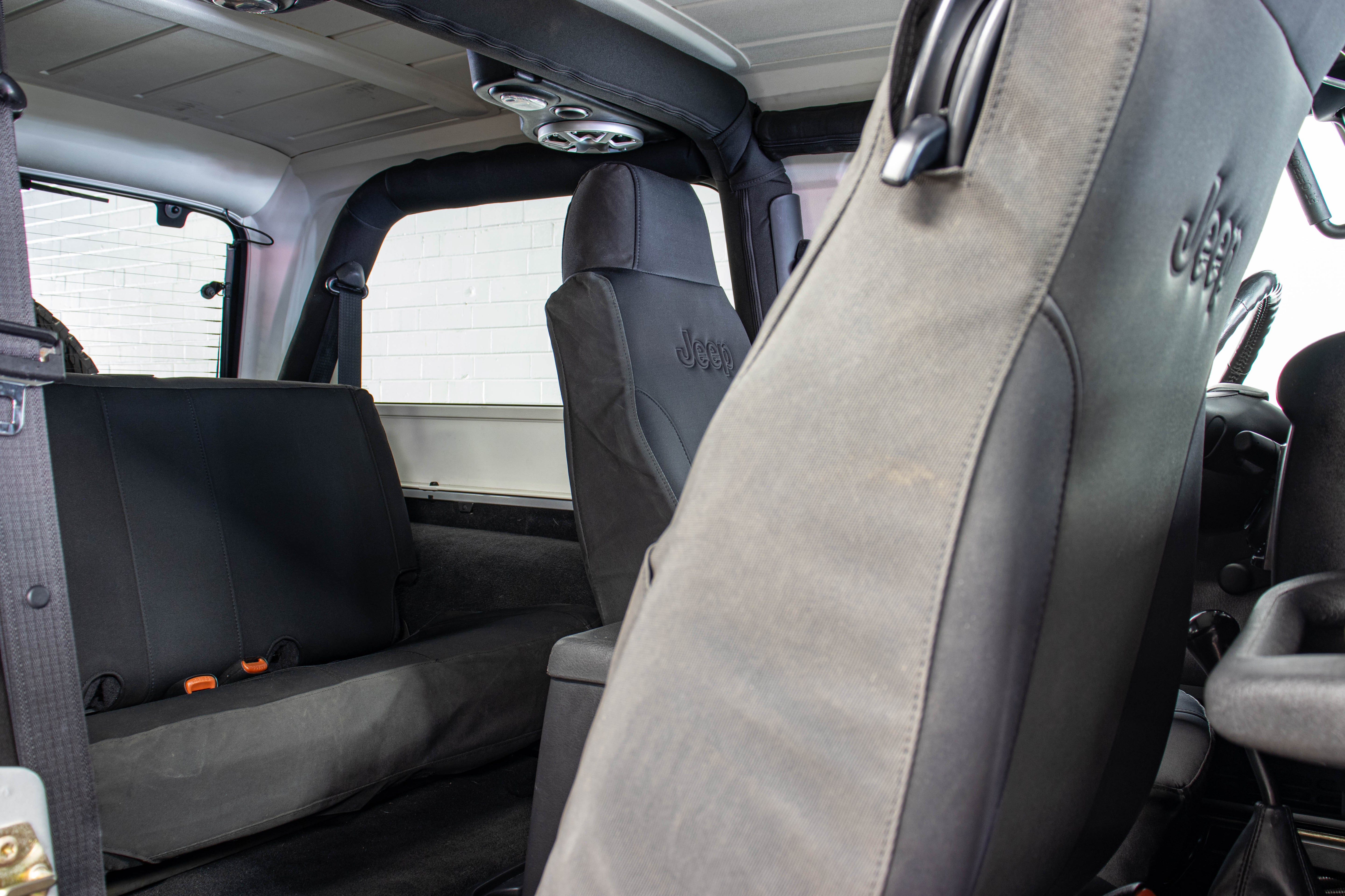 2006 Jeep Wrangler TJ Unlimited Rubicon Hard Top Bright Silver - SOLD