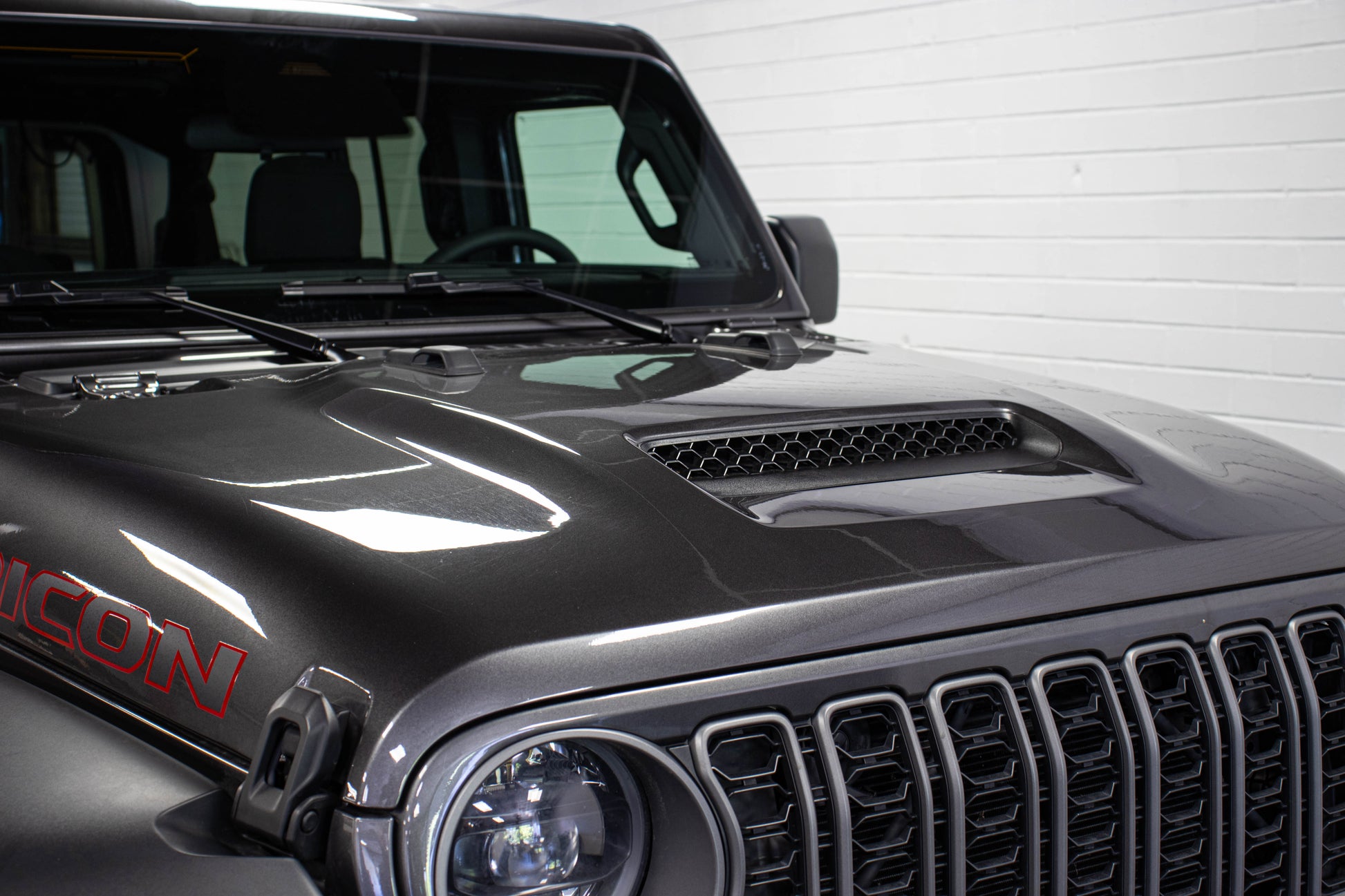 2026 Jeep Wrangler JLU Rubicon Hard Top Granite Crystal, 5k Miles