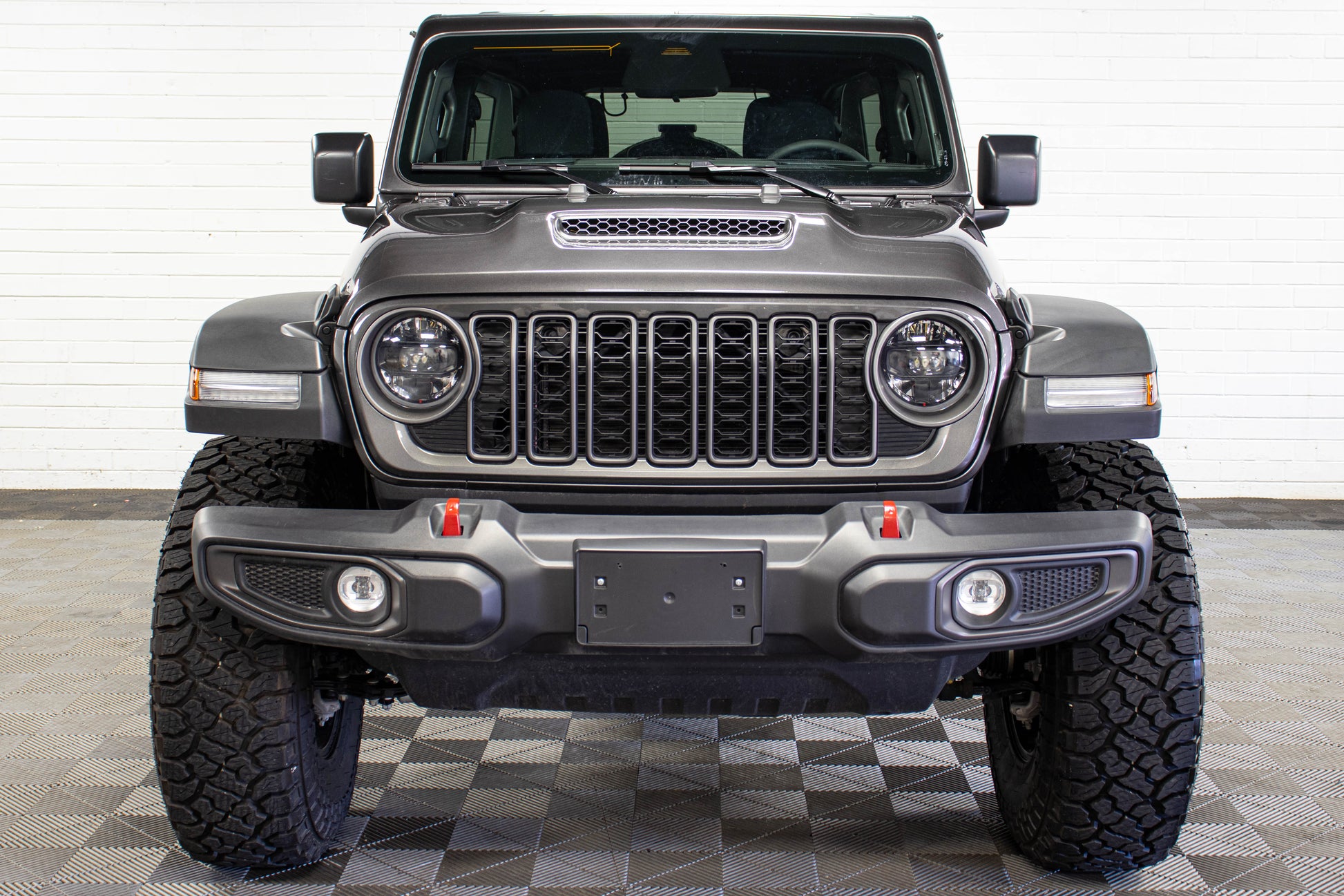 2026 Jeep Wrangler JLU Rubicon Hard Top Granite Crystal, 5k Miles