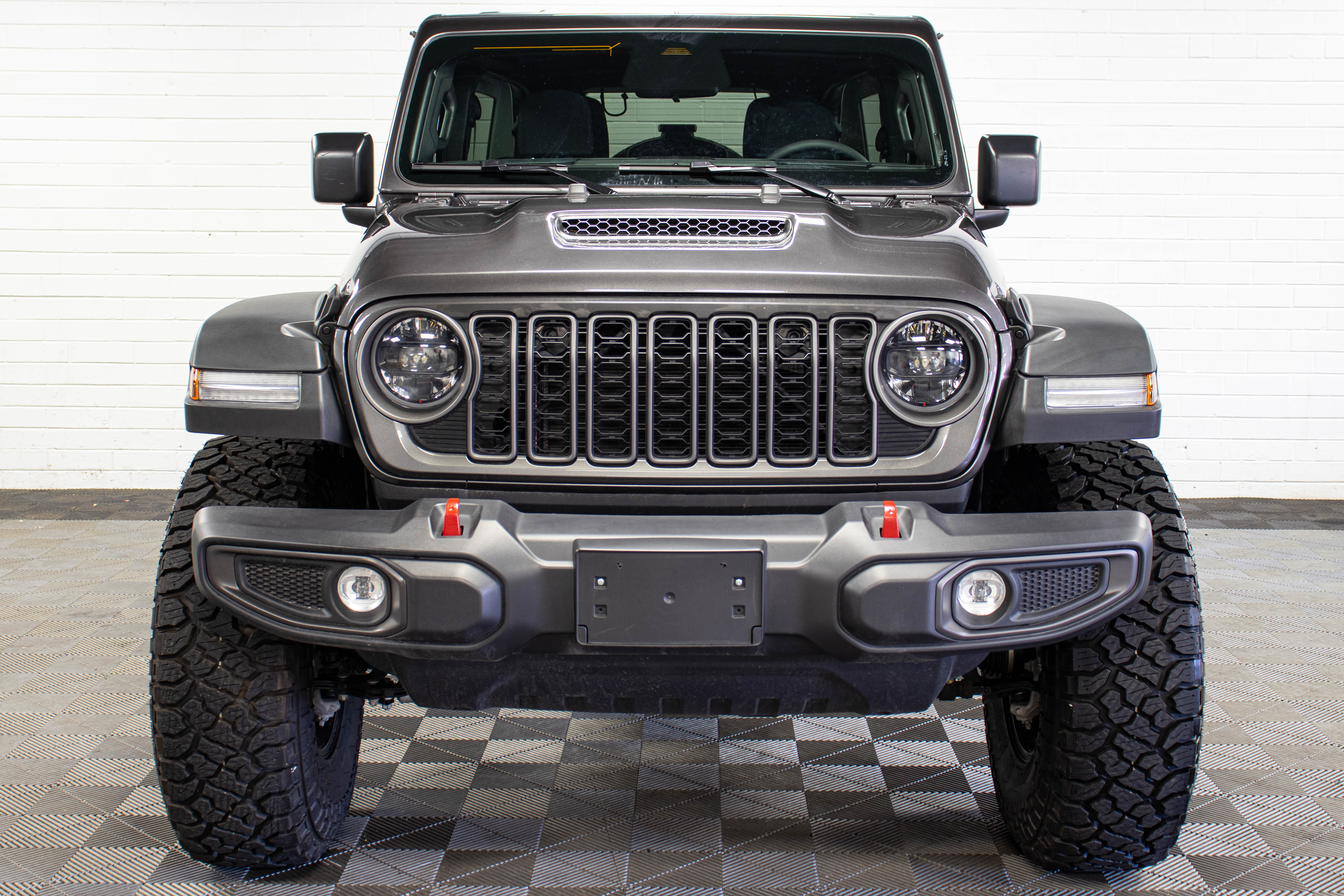 2026 Jeep Wrangler JLU Rubicon Hard Top Granite Crystal, 5k Miles