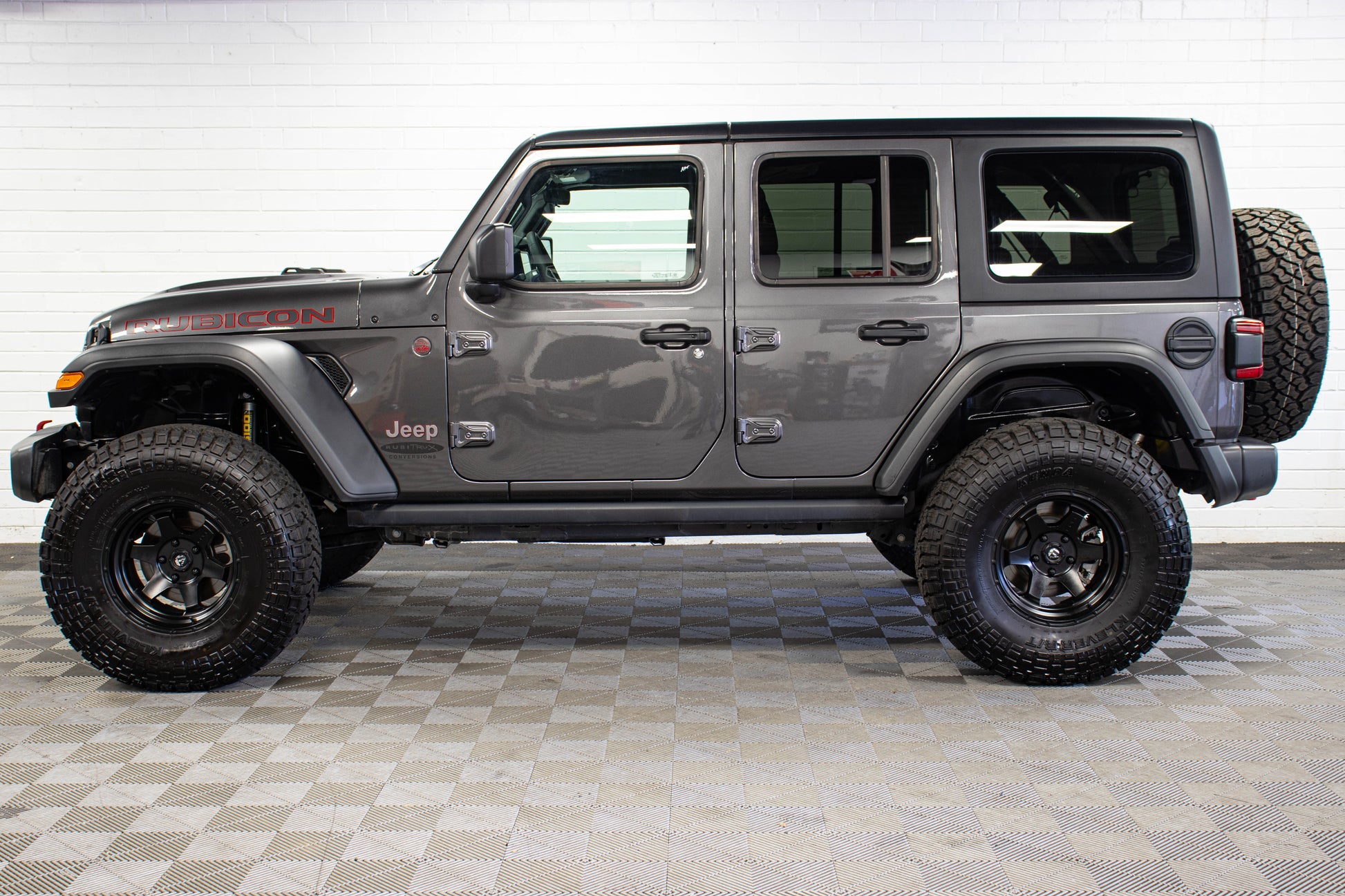 2026 Jeep Wrangler JLU Rubicon Hard Top Granite Crystal, 5k Miles