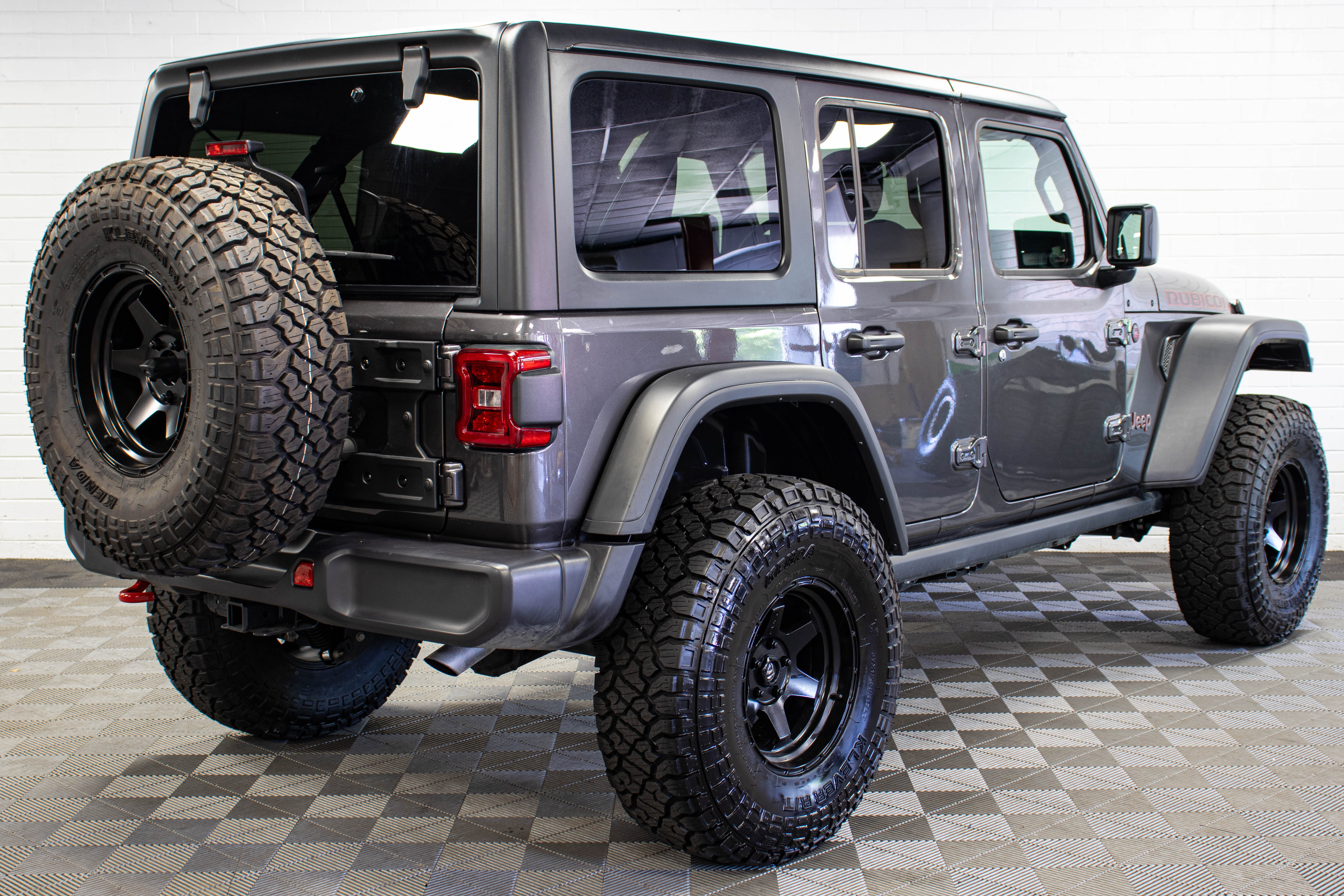 2026 Jeep Wrangler JLU Rubicon Hard Top Granite Crystal, 5k Miles