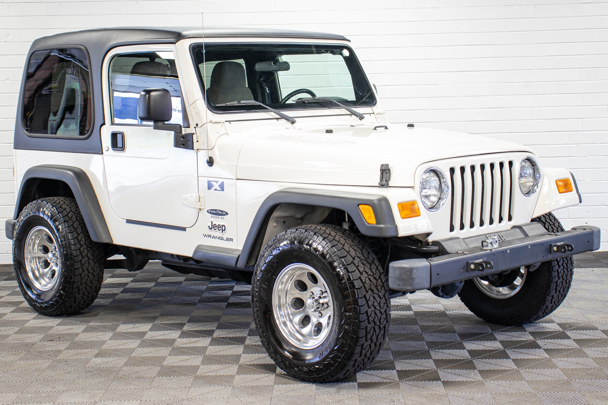 2004 Jeep Wrangler TJ X Hard Top Stone White, 27k Miles