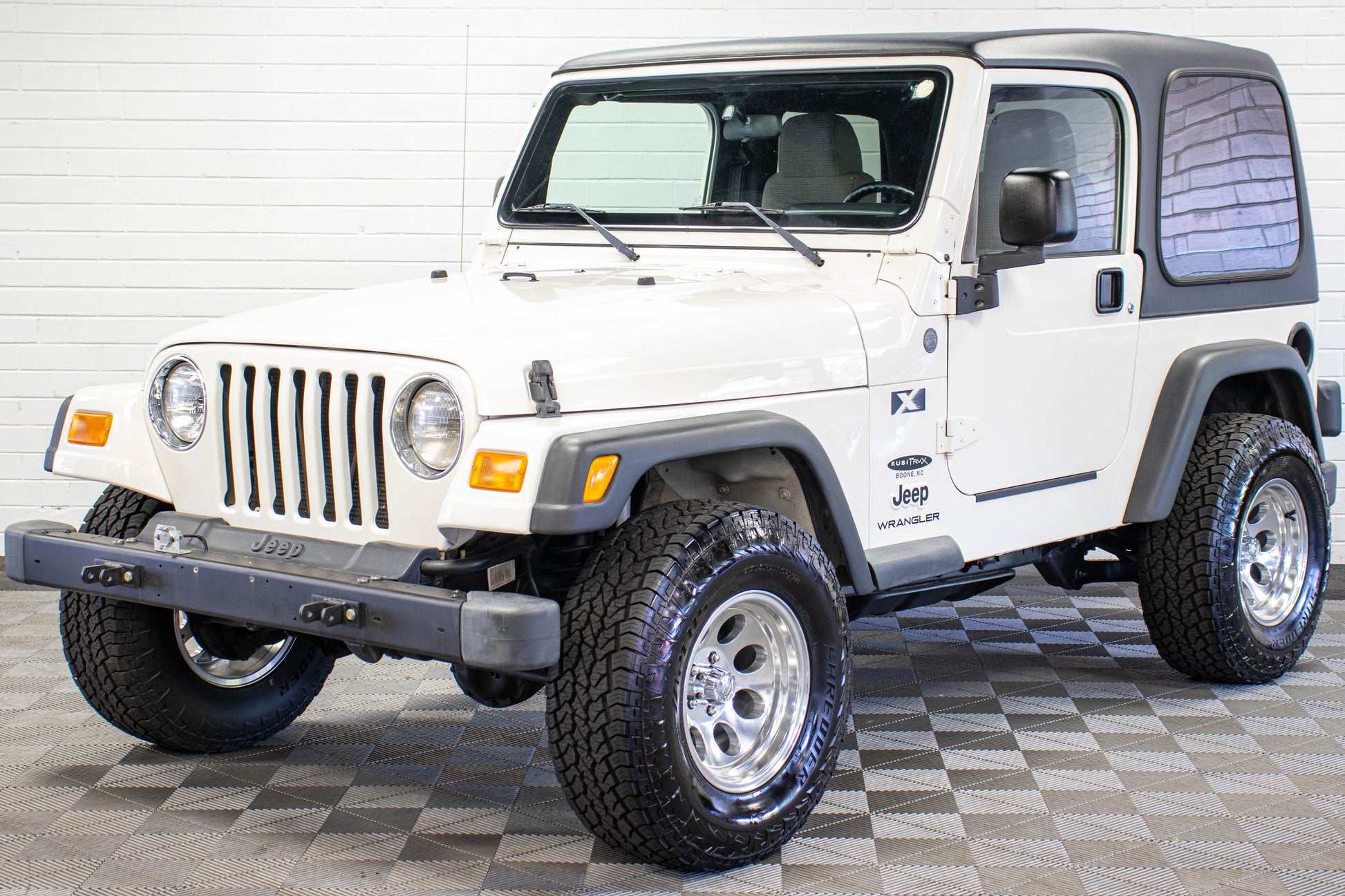2004 Jeep Wrangler TJ X Hard Top Stone White, 27k Miles