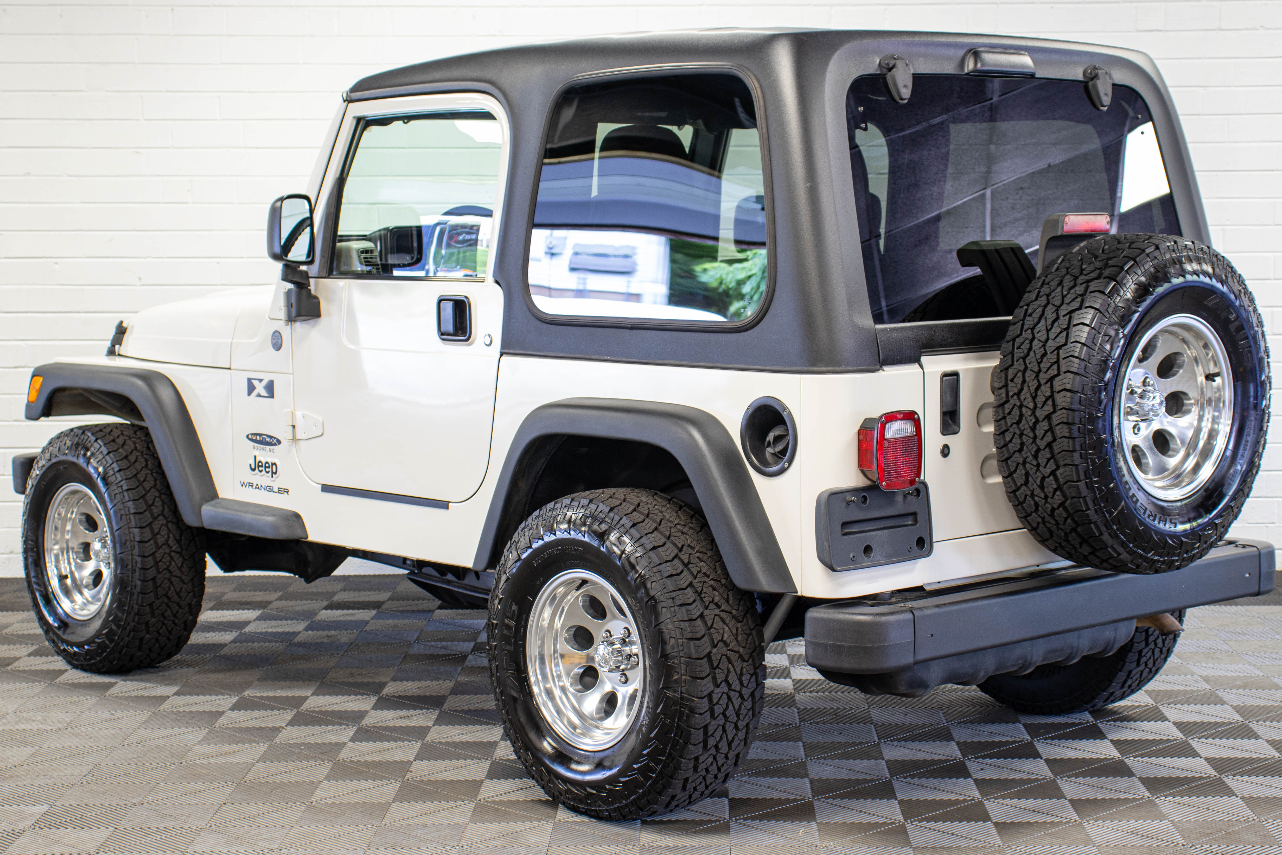 2004 Jeep Wrangler TJ X Hard Top Stone White, 27k Miles