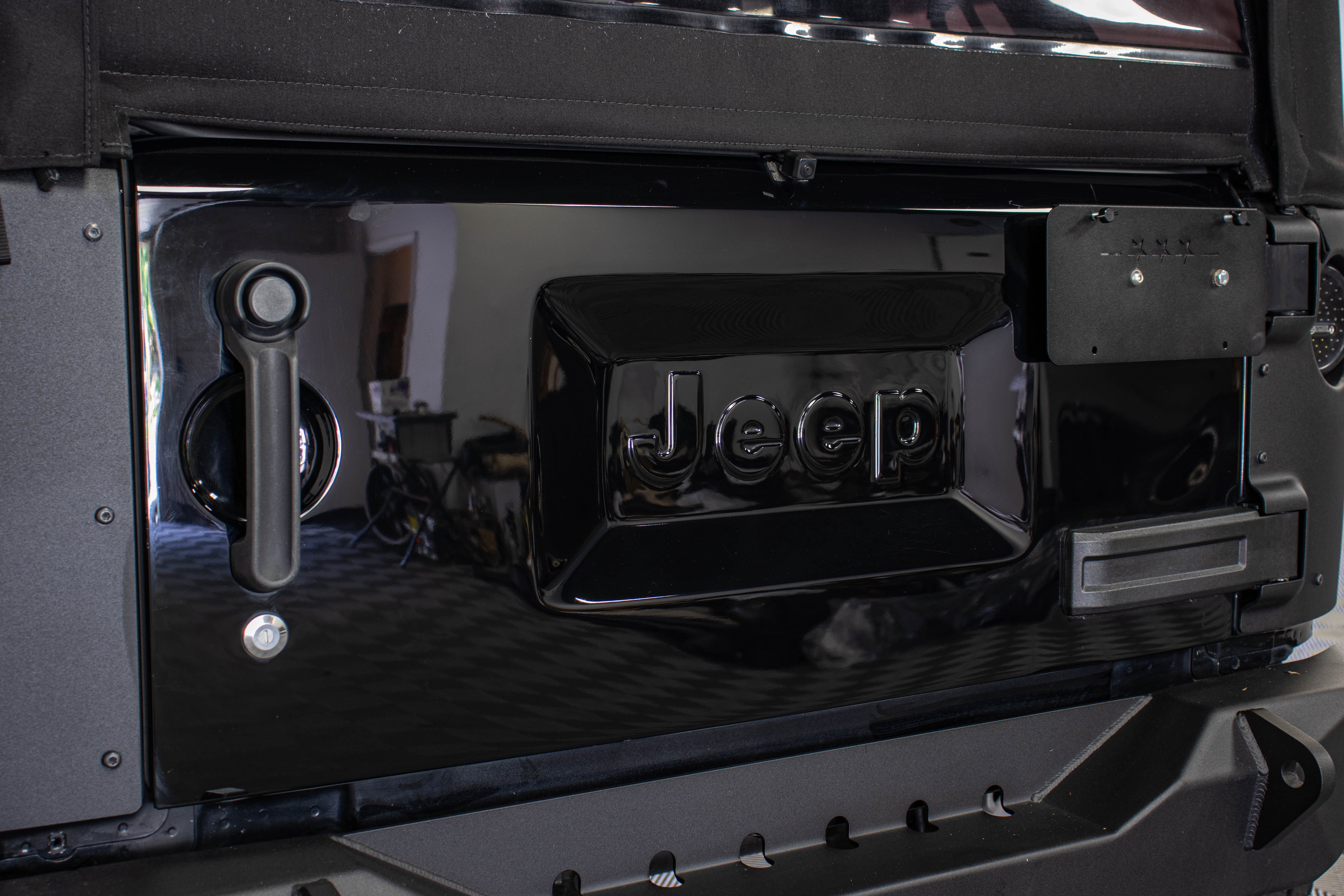 2007 Jeep Wrangler JKU 6.1L HEMI Soft Top Black
