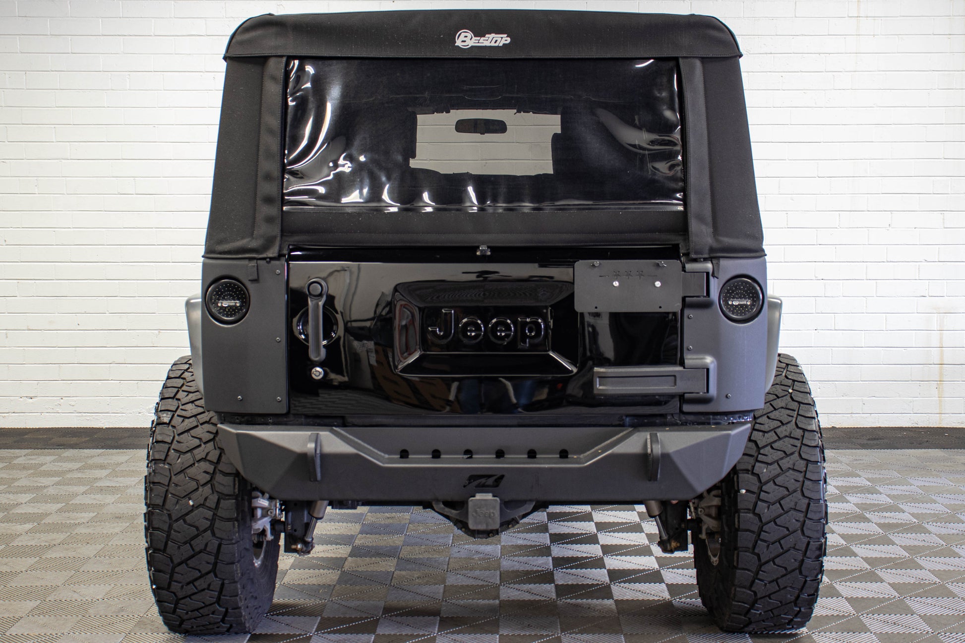 2007 Jeep Wrangler JKU 6.1L HEMI Soft Top Black