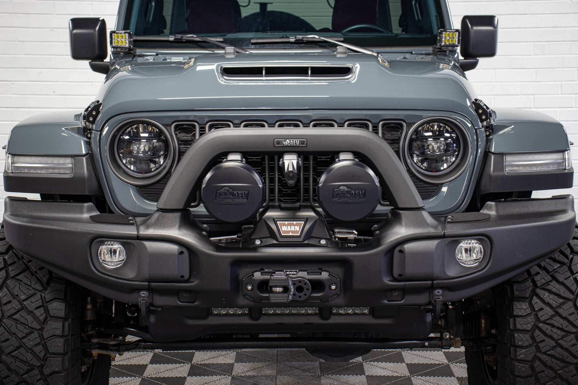 2024 Jeep Wrangler JLUR 392 Power Top Anvil