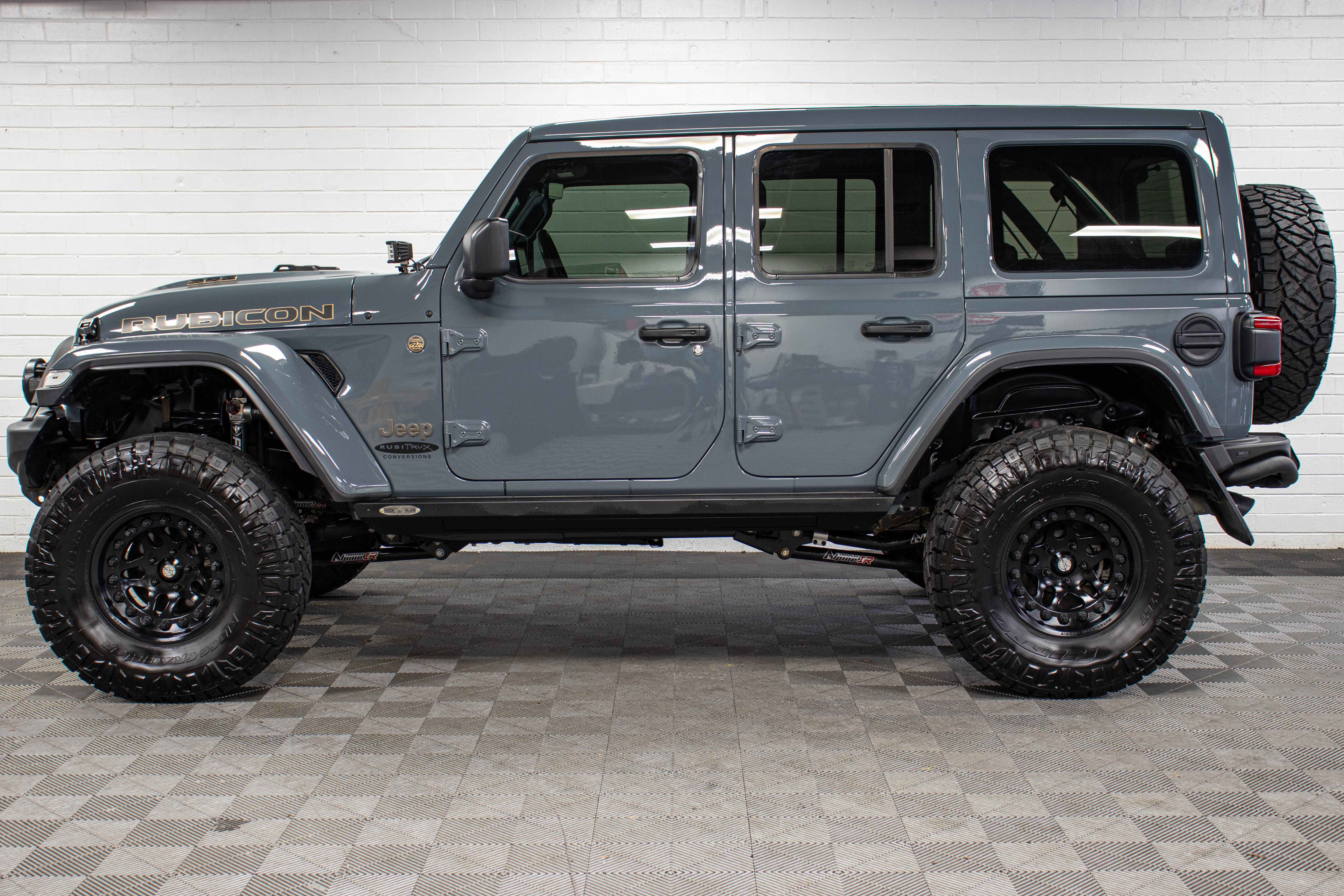 2024 Jeep Wrangler JLUR 392 Power Top Anvil