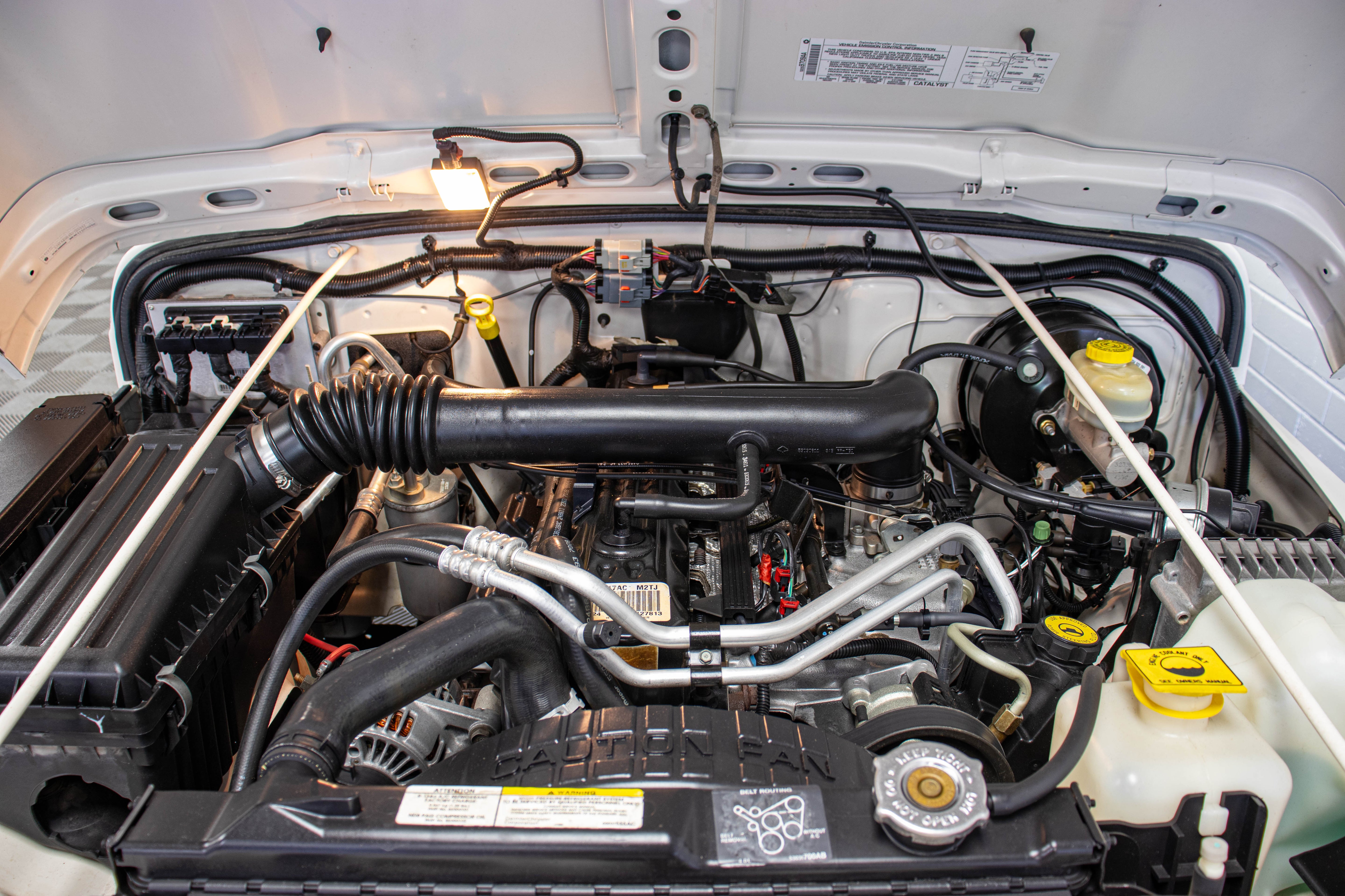 2004 Jeep Wrangler TJ Rubicon Dual Top Stone White