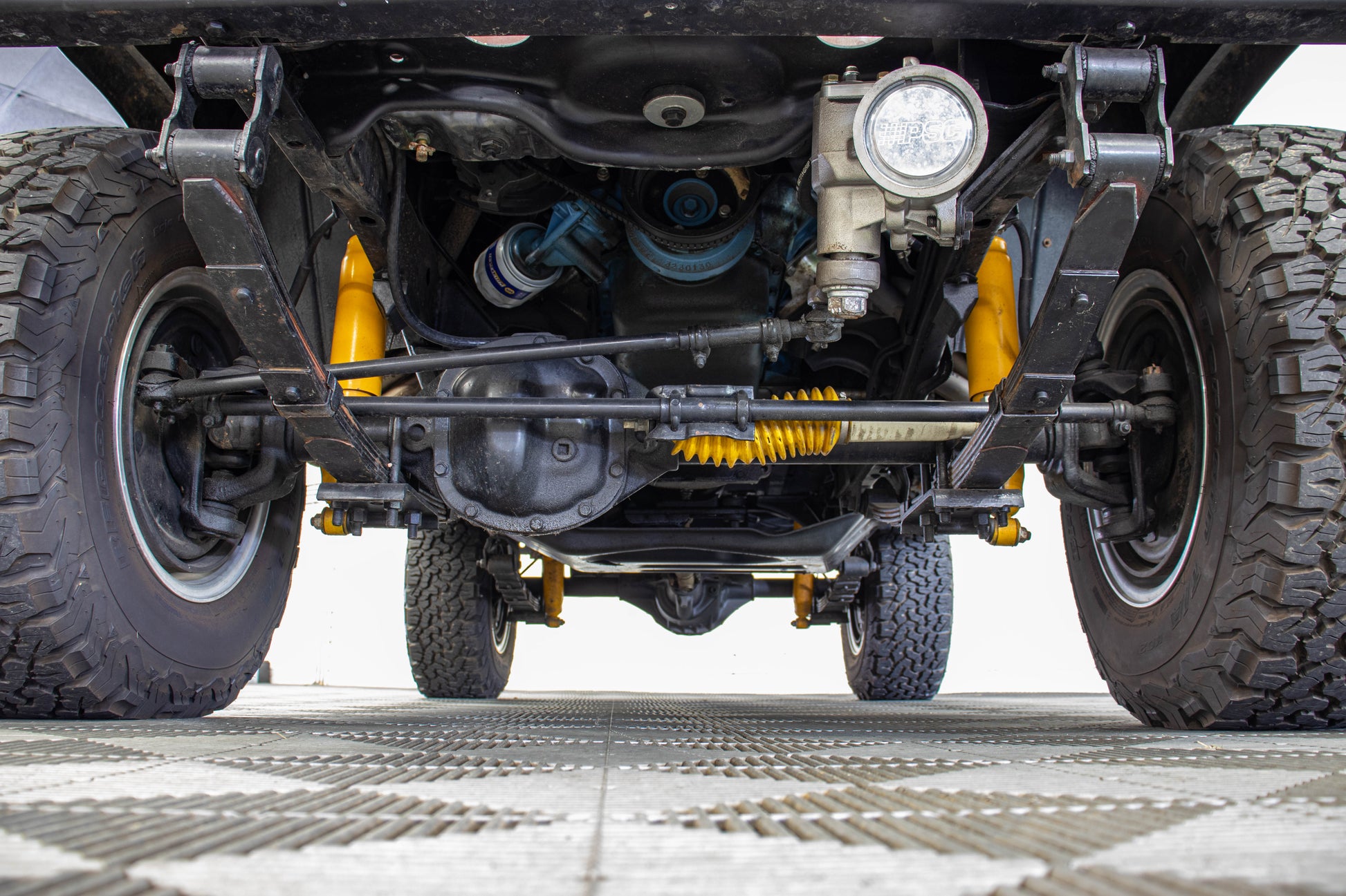 1976 Jeep CJ-5 304 Levi Edition Bikini Top Dark Cocoa, 46k Miles