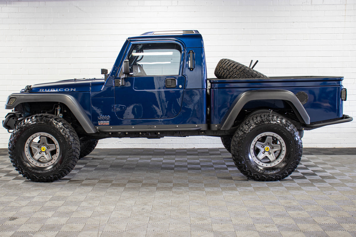 2005 Jeep Wrangler Rubicon HEMI Brute Hard Top Patriot Blue