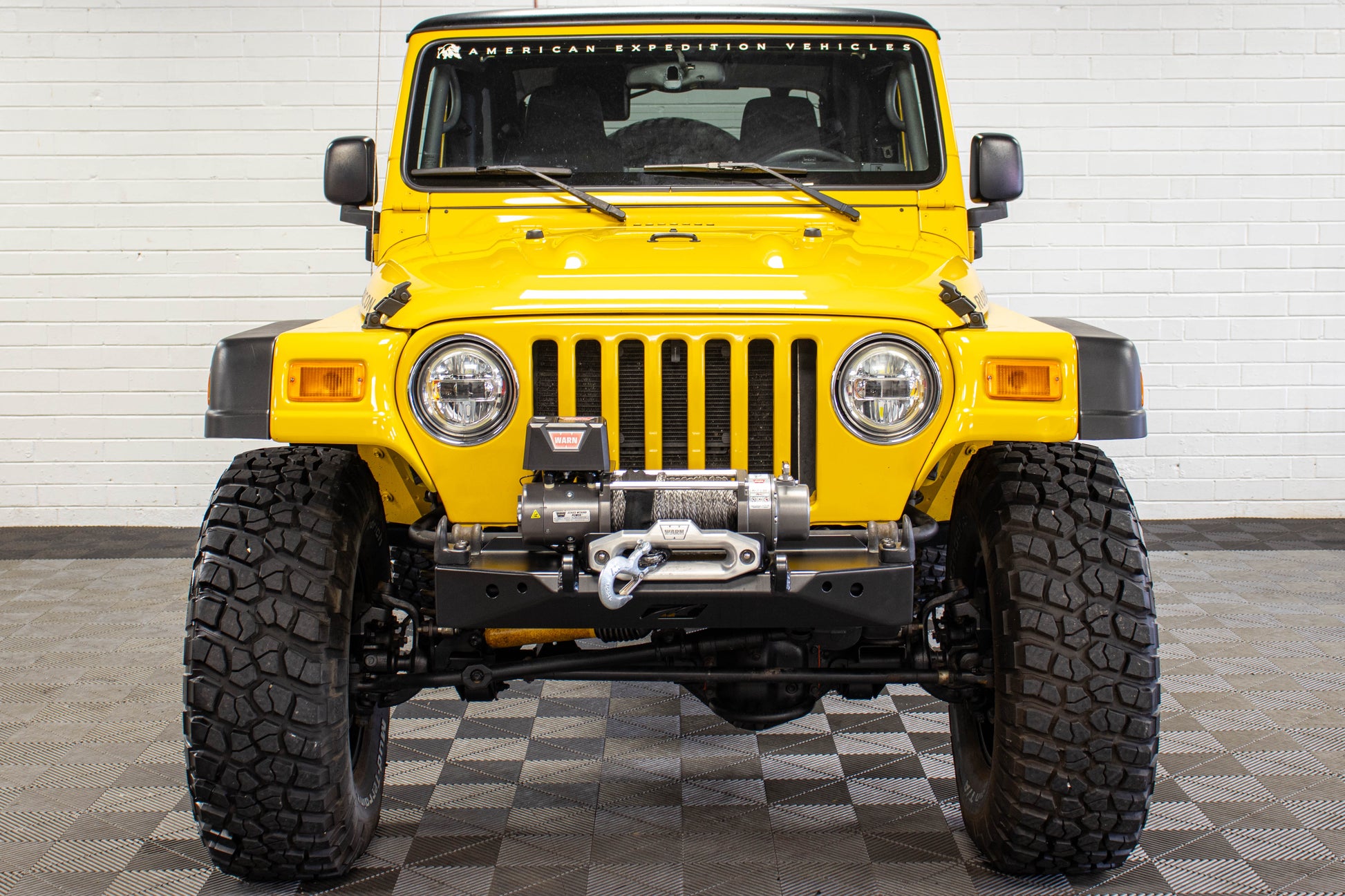 2006 Jeep Wrangler TJ Unlimited Rubicon HEMI Solar Yellow