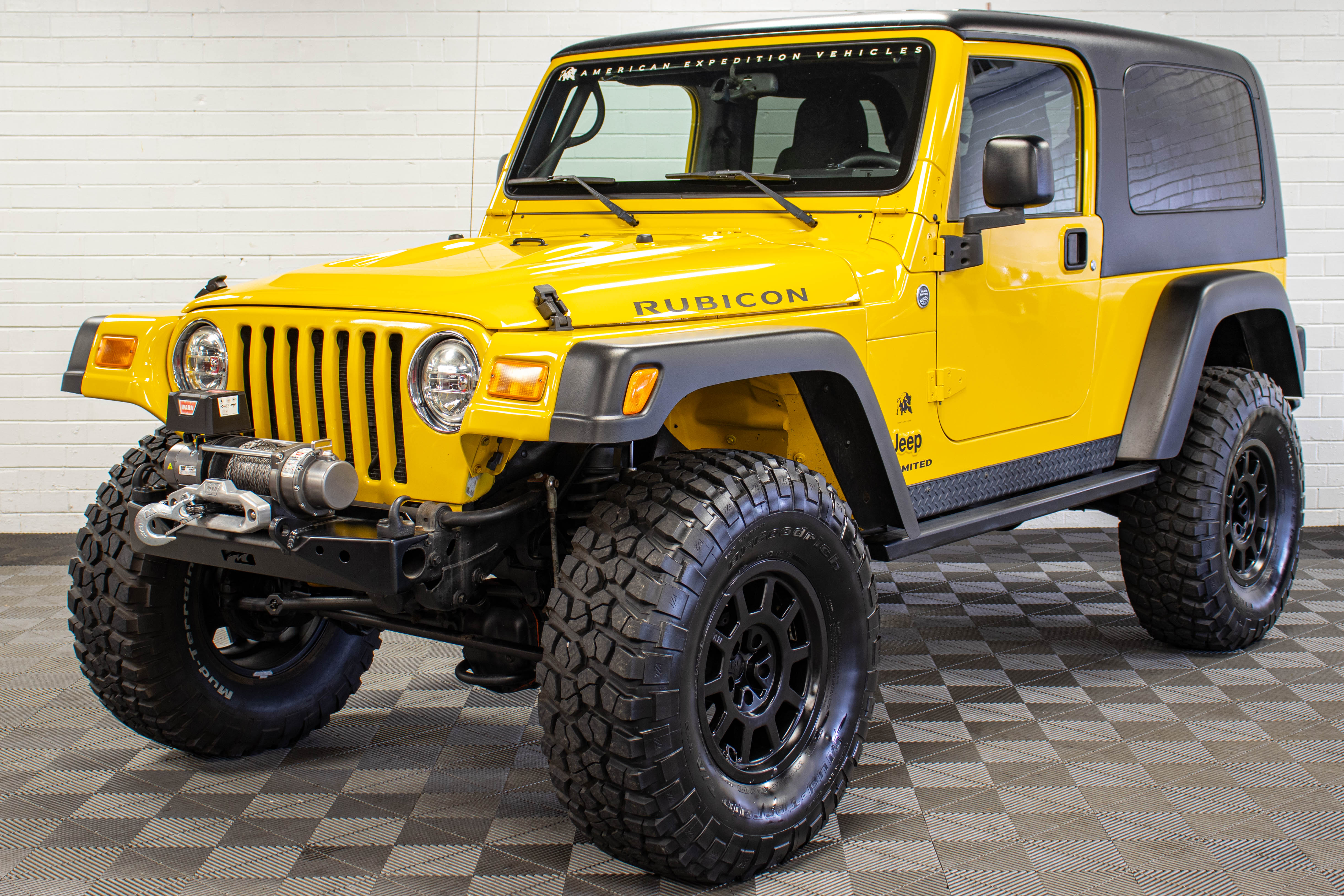 2006 Jeep Wrangler TJ Unlimited Rubicon HEMI Solar Yellow