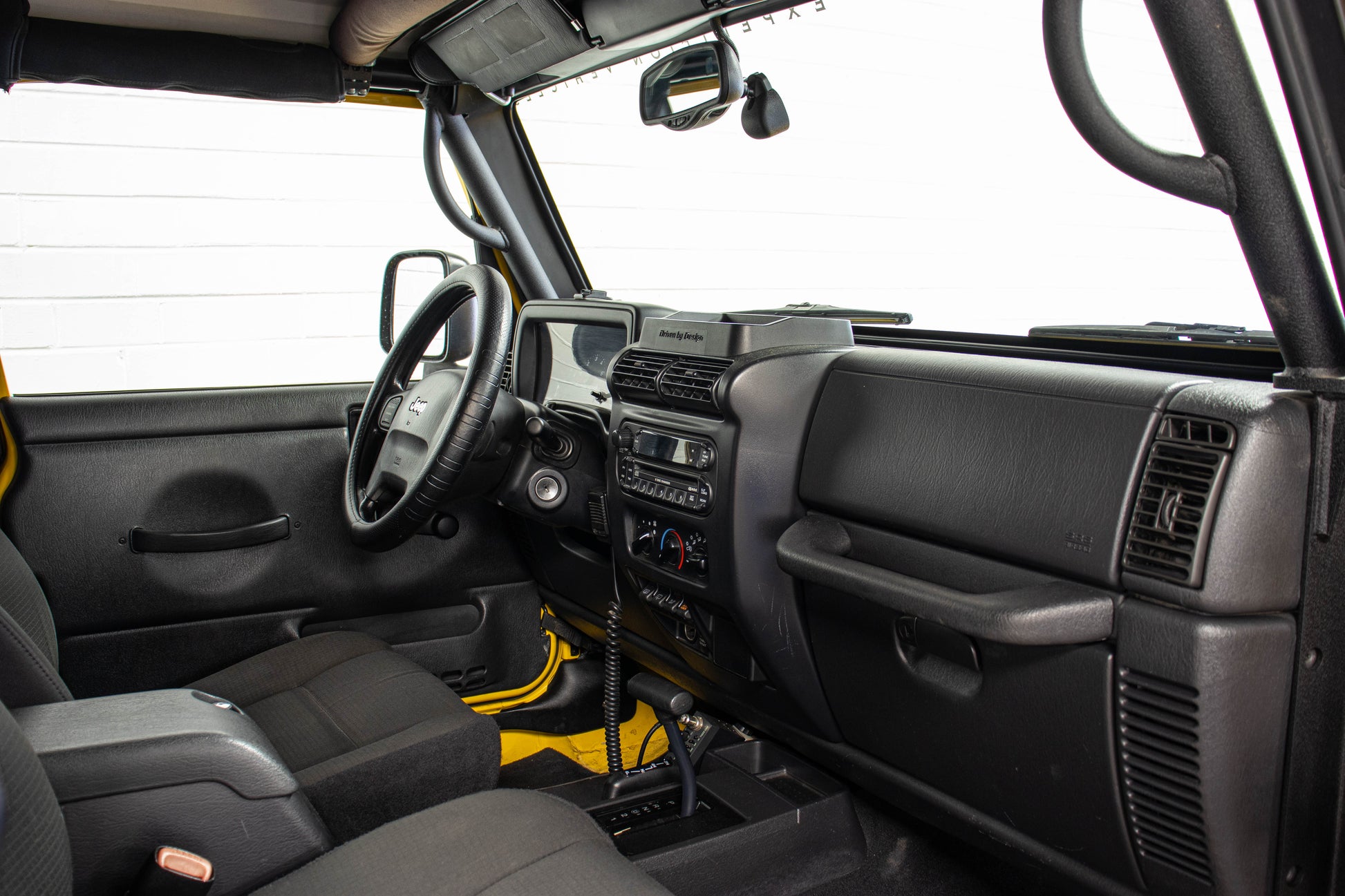 2006 Jeep Wrangler TJ Unlimited Rubicon HEMI Solar Yellow