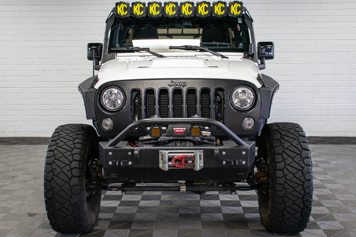 2014 Jeep Wrangler JKU HEMI 8 Speed Soft Top Bright White