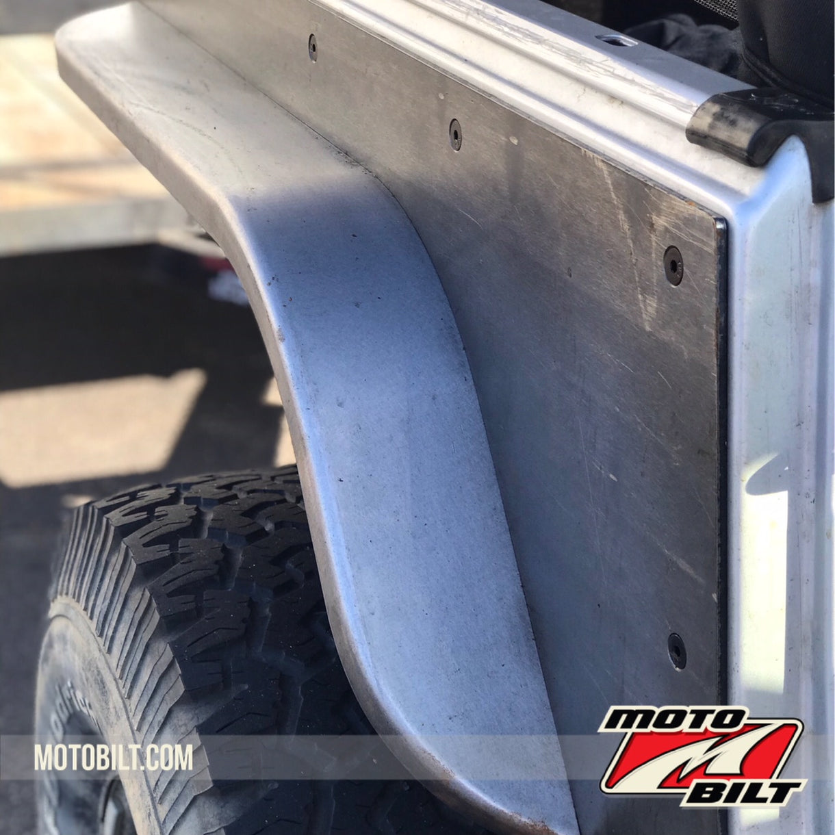 Fender Flares for Rear Comp Cut - Fits Jeep LJ - 4 Inch Motobilt
