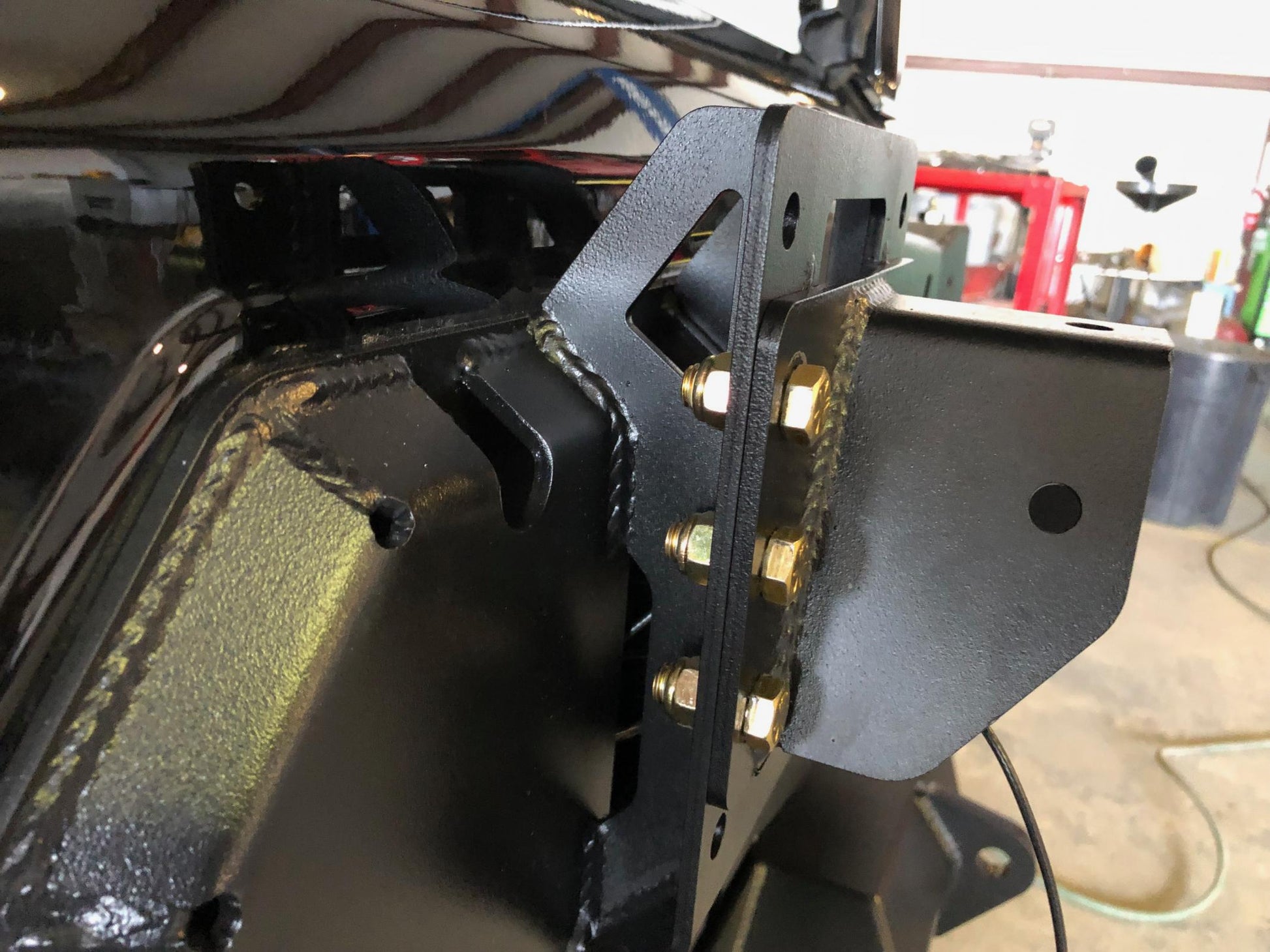 Jeep JL Tire Carrier 18 + Wrangler JL Up To 40 Inch Tire Motobilt