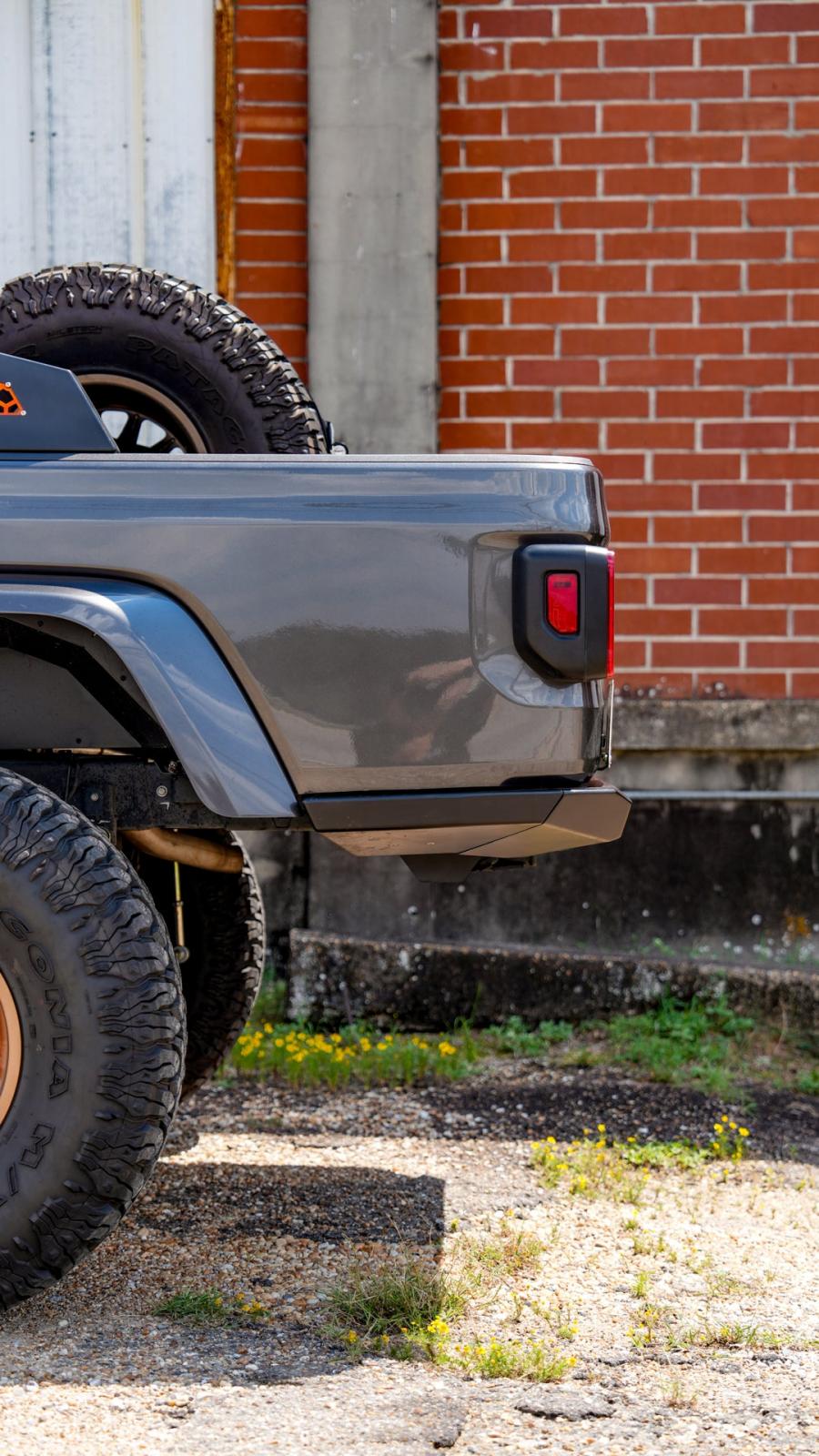 Tomahawk High Clearance Rear Bumper for Jeep JT Motobilt