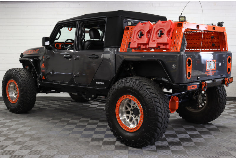 Custom Built Gladiator JT Mohemicon