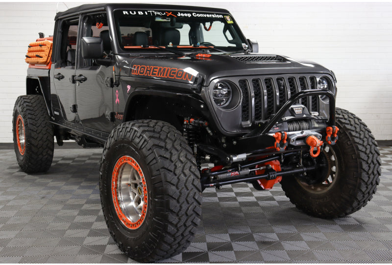 Custom Built Gladiator JT Mohemicon