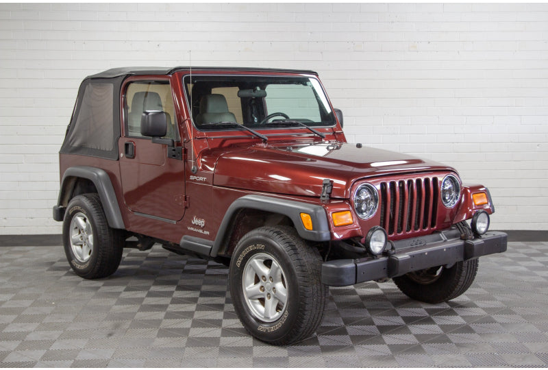 Pre-Owned 2004 Jeep Wrangler TJ Sport Sienna Pearl - SOLD