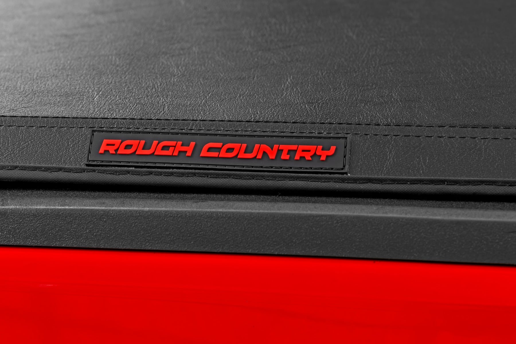 Rough Country Soft Tri-Fold Bed Cover; Gladiator JT