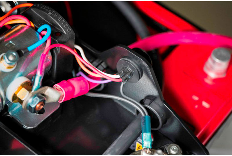 Genesis Offroad JK Dual Battery Kit - 200 Amp Isolator, G Screen Monitoring System