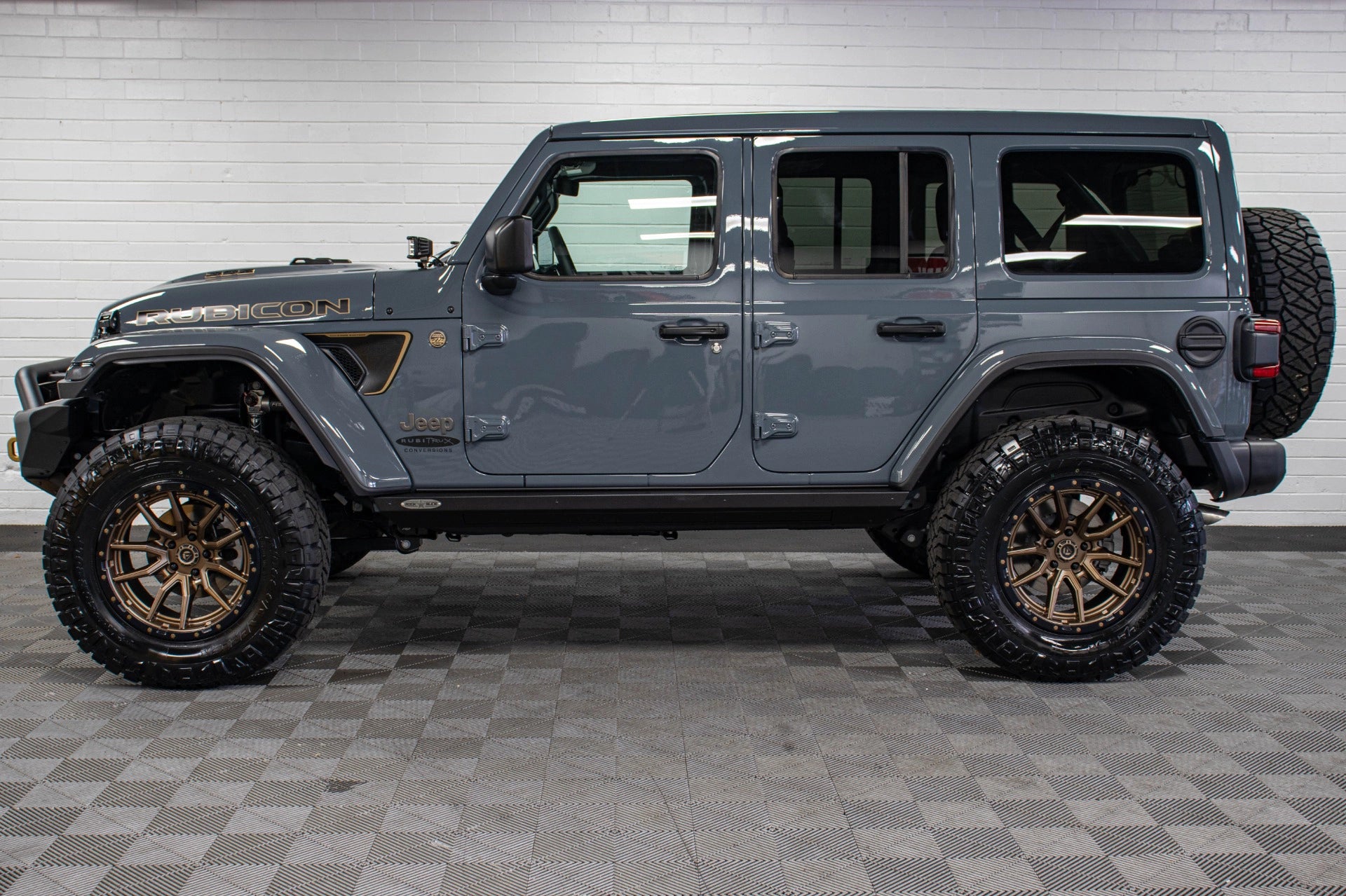 2025 Jeep Wrangler JL Unlimited Rubicon Final Edition 392 Power Top Anvil - SOLD