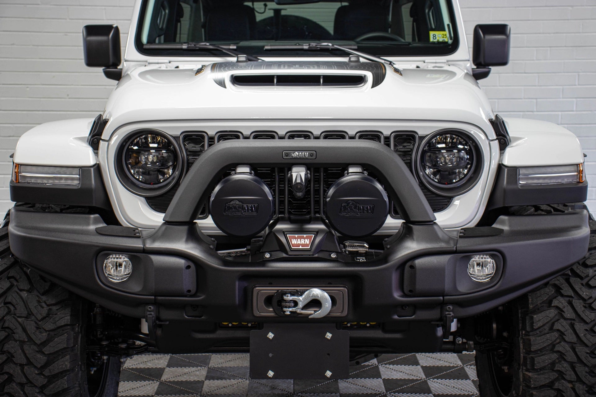 Pre-Owned 2024 Jeep Wrangler JL Unlimited Rubicon Final Edition 392 Power Top Bright White - SOLD