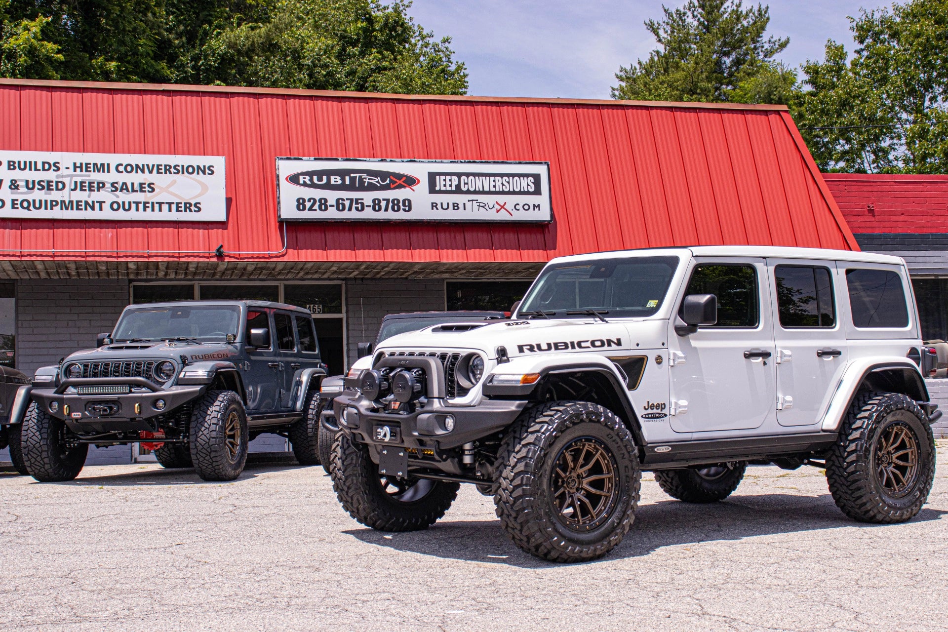 Pre-Owned 2024 Jeep Wrangler JL Unlimited Rubicon Final Edition 392 Power Top Bright White - SOLD