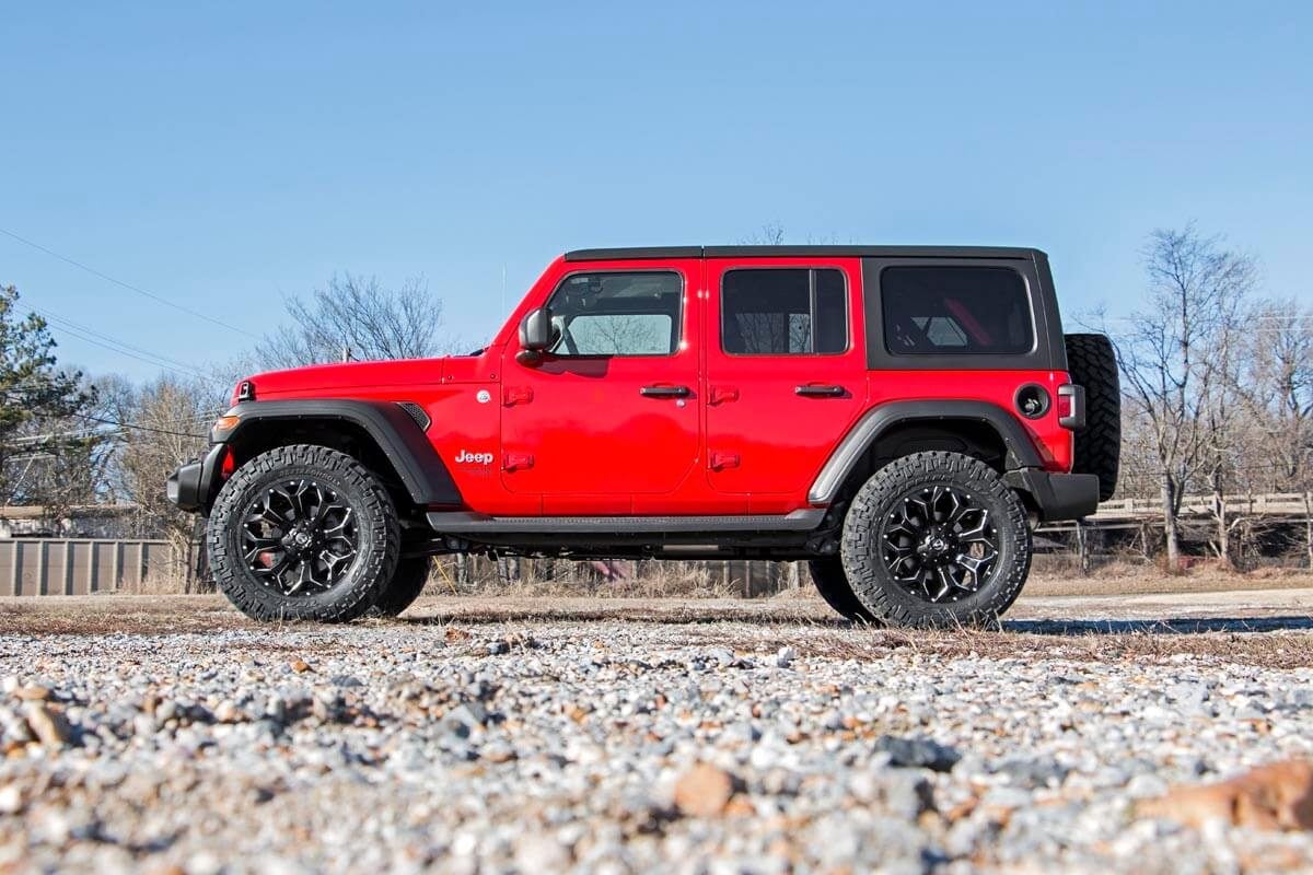 Rough Country 2.5 Inch Lift Kit; Wrangler JL