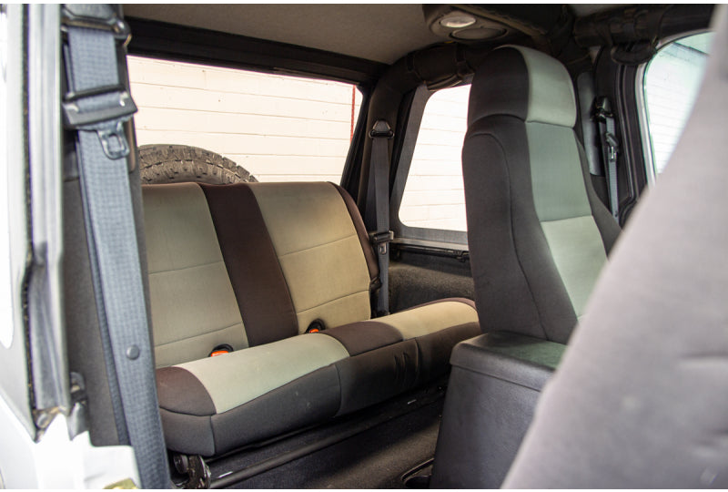 Pre-Owned 2005 Jeep Wrangler TJ Rubicon Bright Silver - SOLD