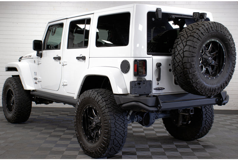 pre-owned bright white 2017 jeep wrangler jk rear driver corner