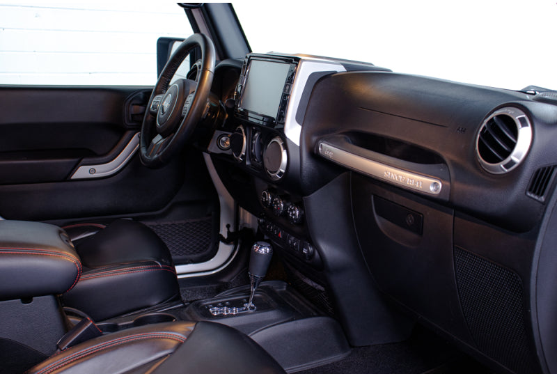 2017 Jeep Wrangler Rubicon Unlimited HEMI Bright White - SOLD