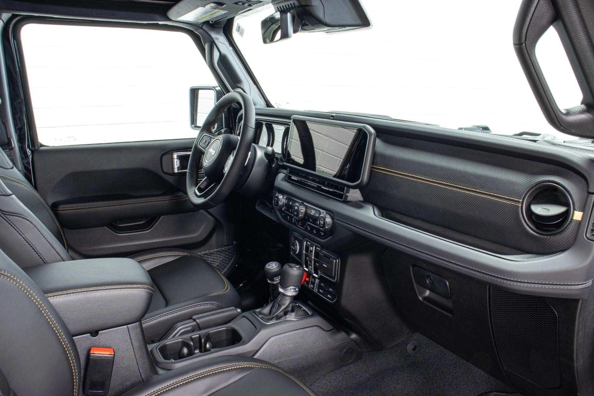 Pre-Owned 2024 Jeep Wrangler JL Unlimited Rubicon Final Edition 392 Power Top Bright White - SOLD