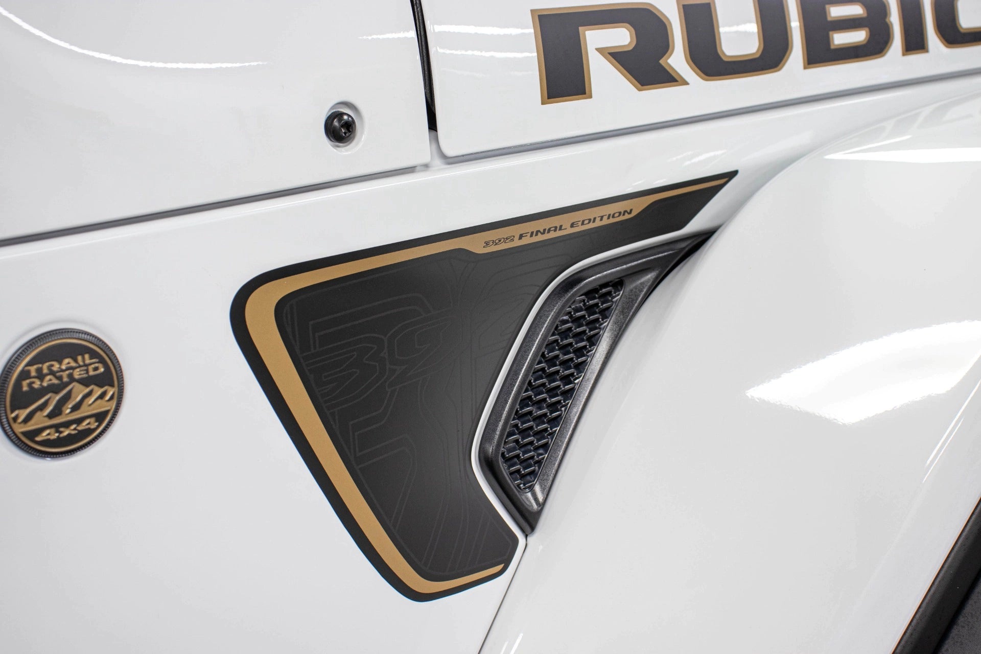 Pre-Owned 2024 Jeep Wrangler JL Unlimited Rubicon Final Edition 392 Power Top Bright White - SOLD