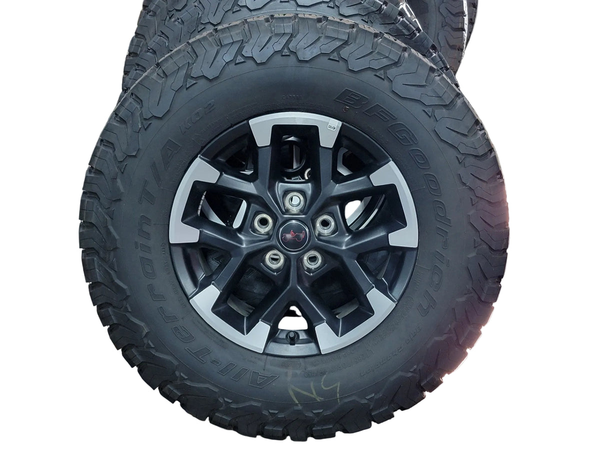 Jeep Wrangler JL Rubicon Wheels & Tires; 285/70R17 BFG KO2 Tires
